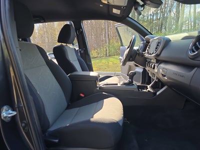 2022 Toyota Tacoma TRD Sport