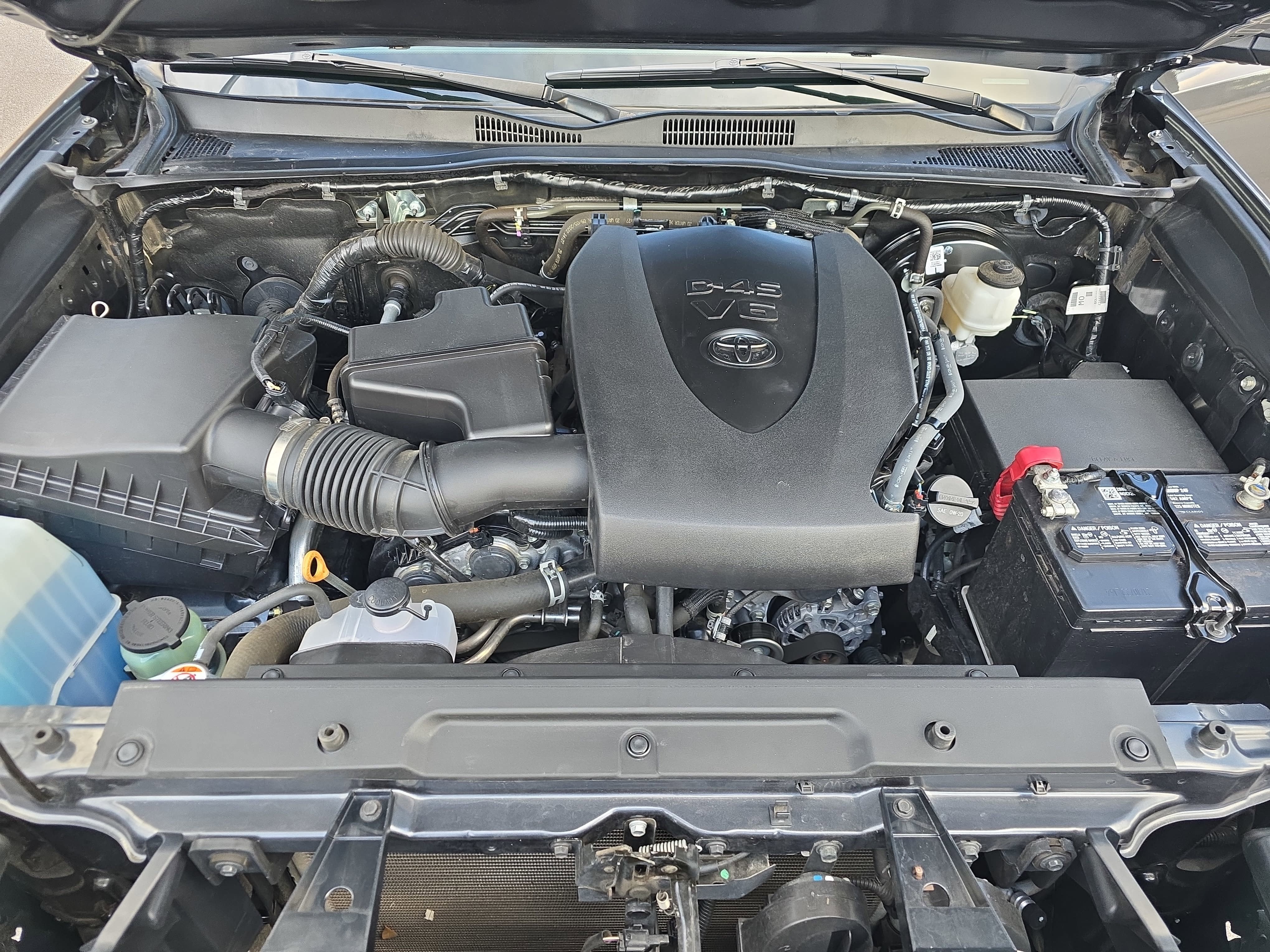 2023 Toyota Tacoma SR