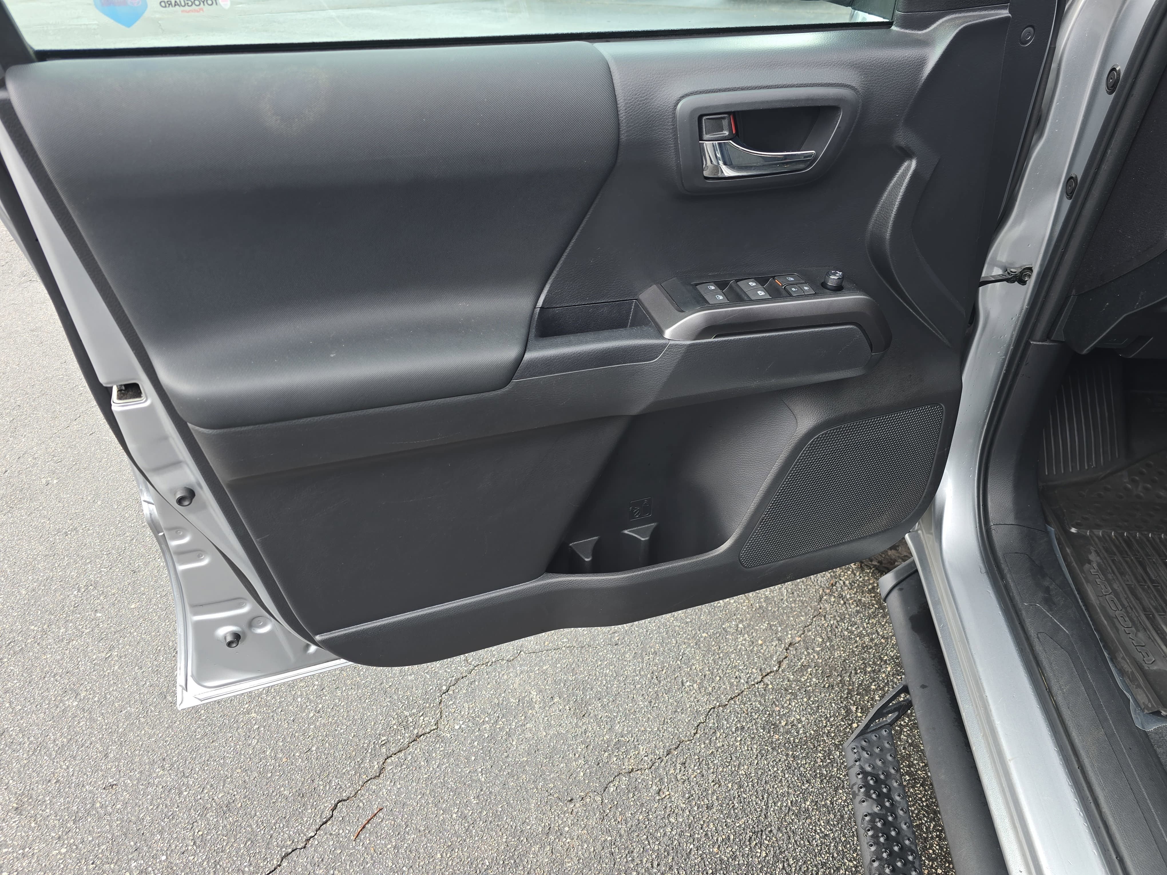 2023 Toyota Tacoma TRD Off-Road