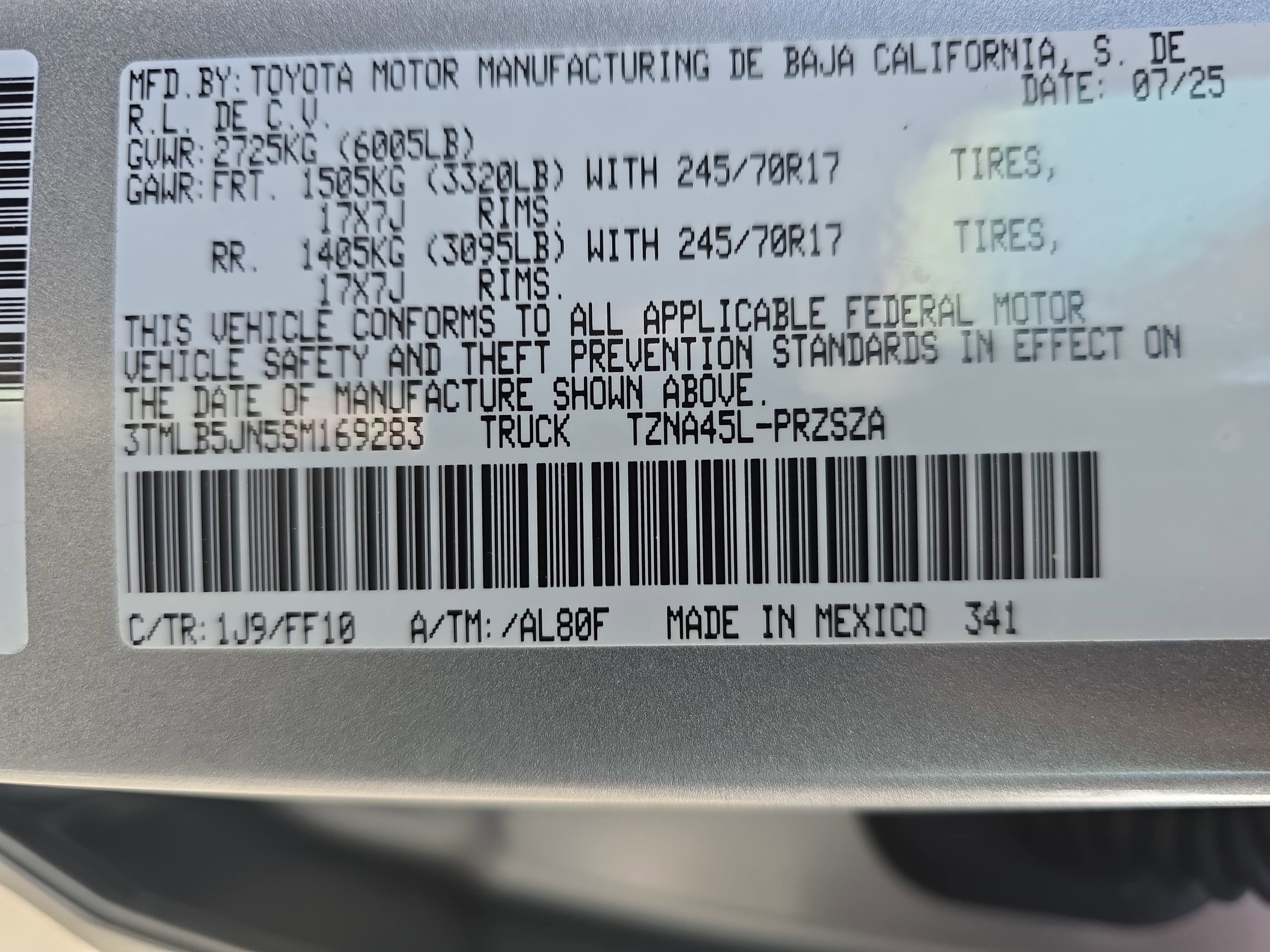 2025 Toyota Tacoma SR5