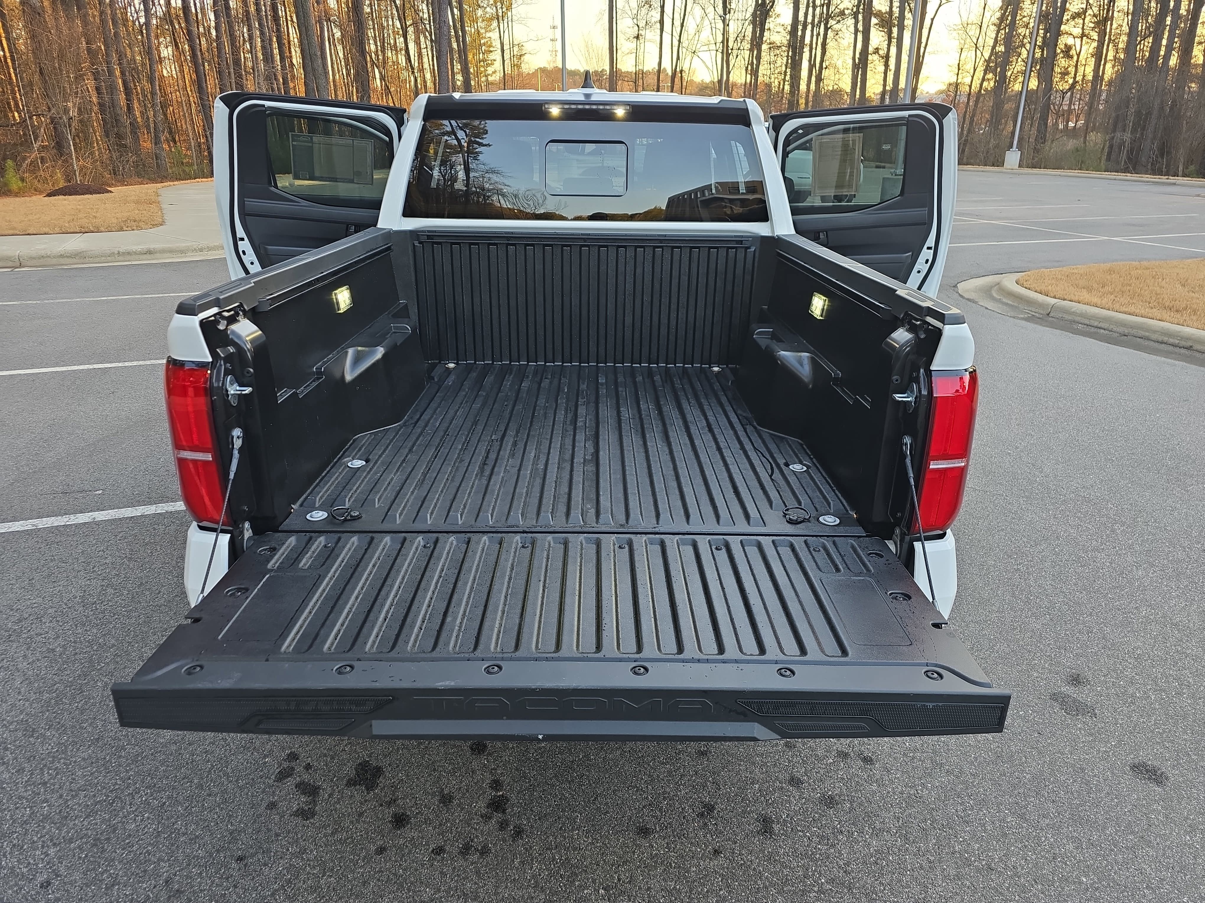 2024 Toyota Tacoma SR5