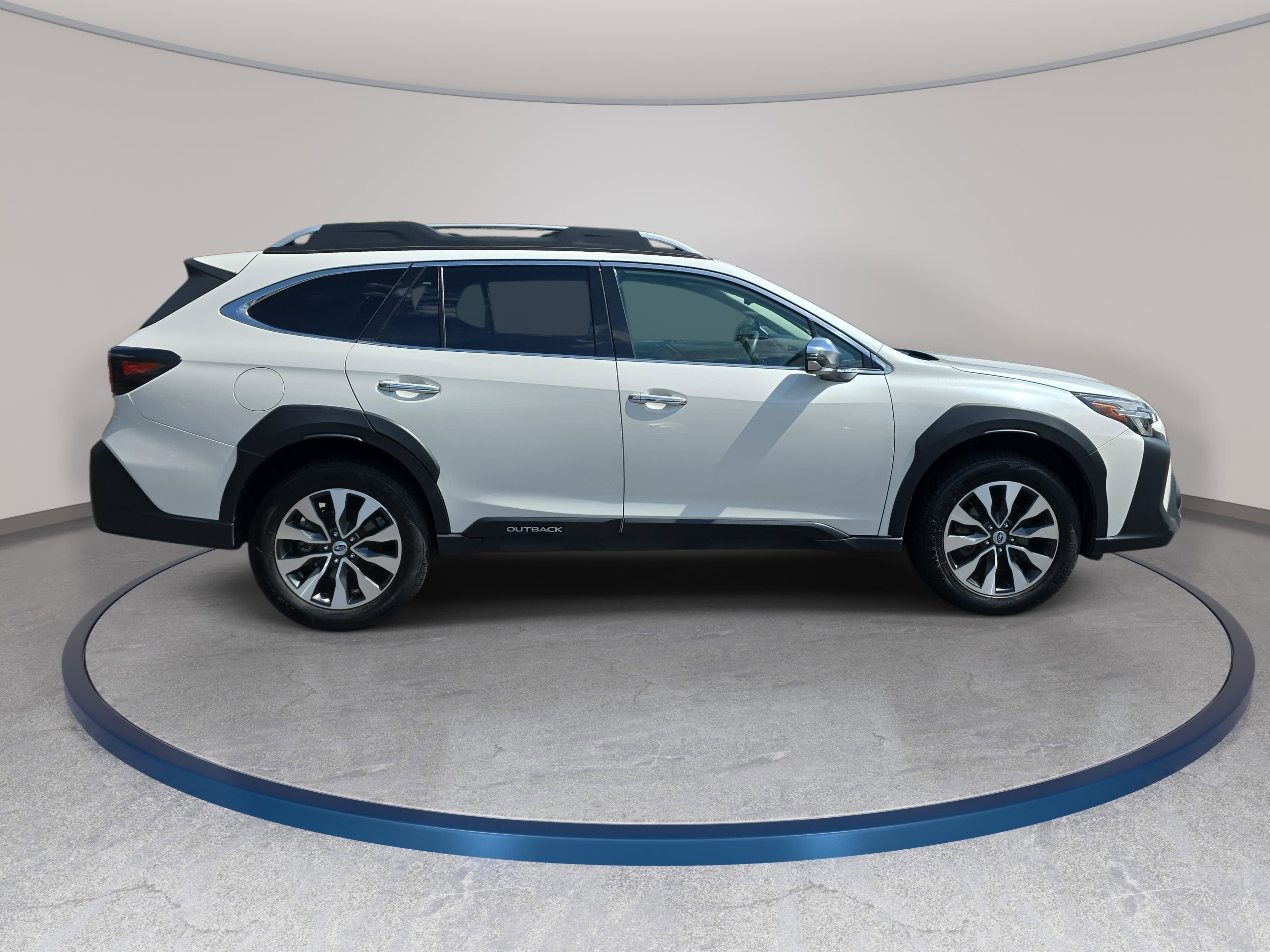 2024 Subaru Outback Touring