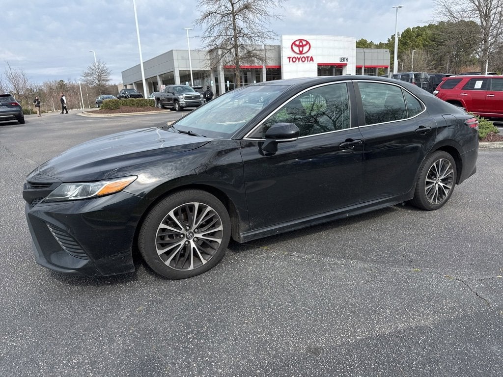 2019 Toyota Camry SE