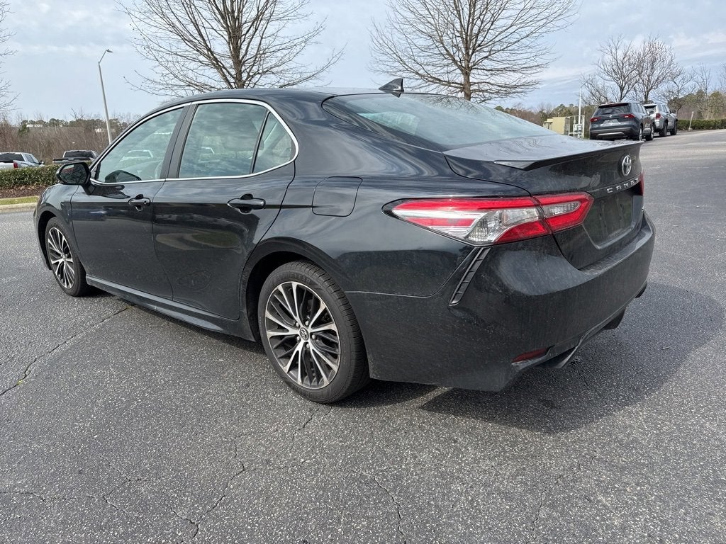 2019 Toyota Camry SE
