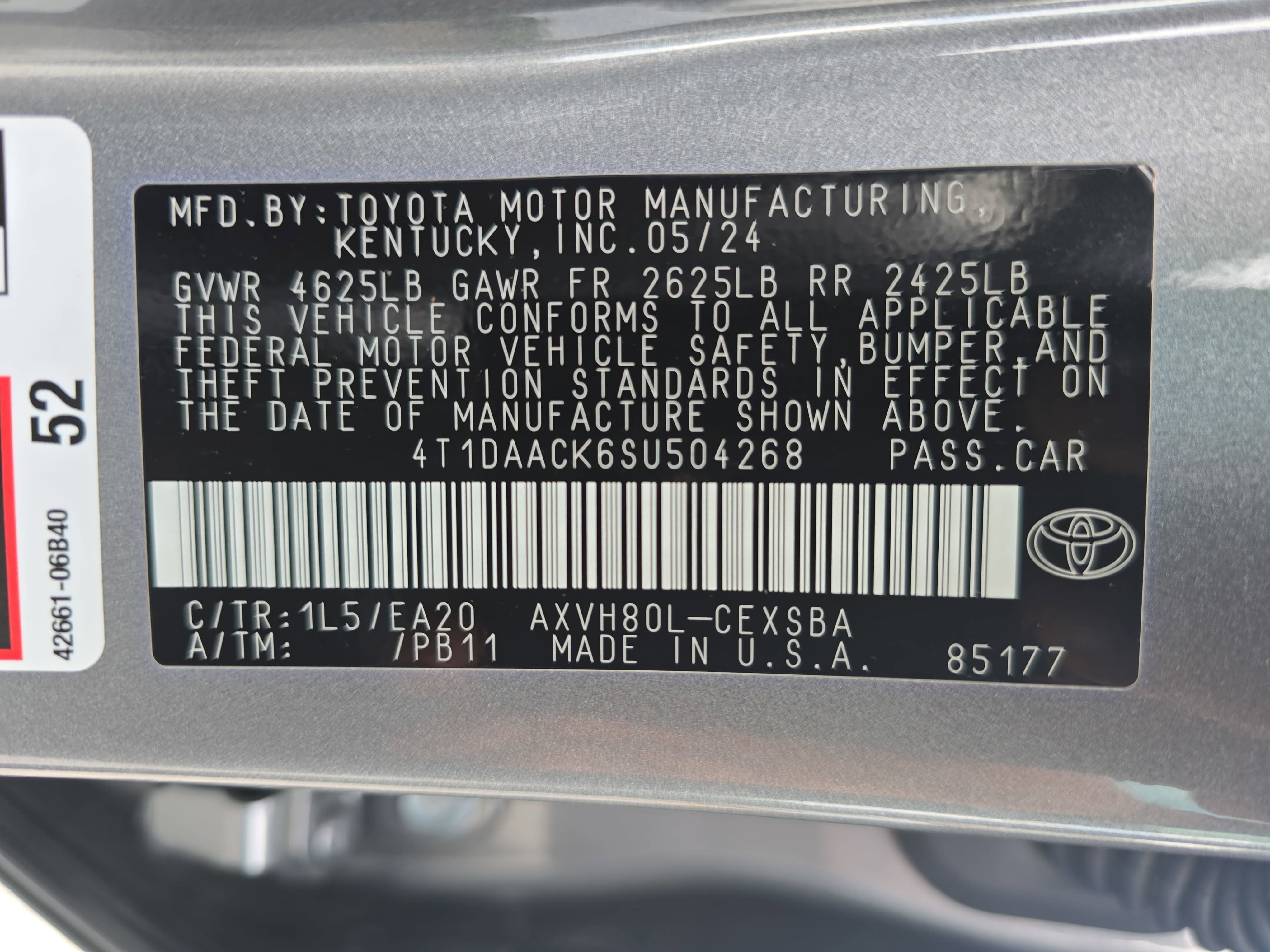 2025 Toyota Camry SE