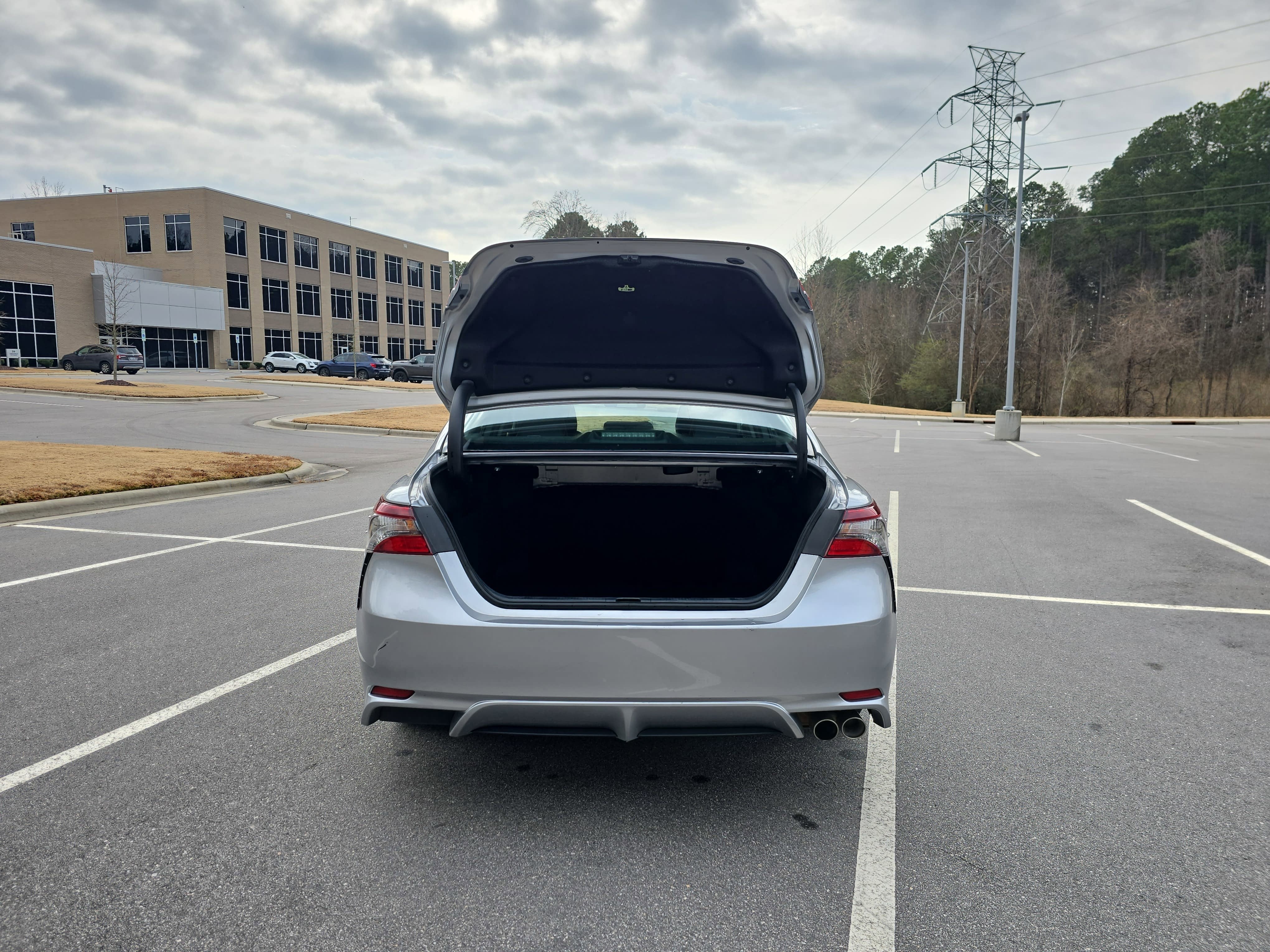 2024 Toyota Camry SE