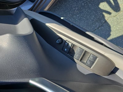 2023 Toyota Camry Hybrid SE