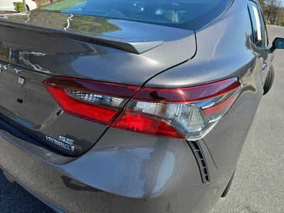 2023 Toyota Camry Hybrid SE