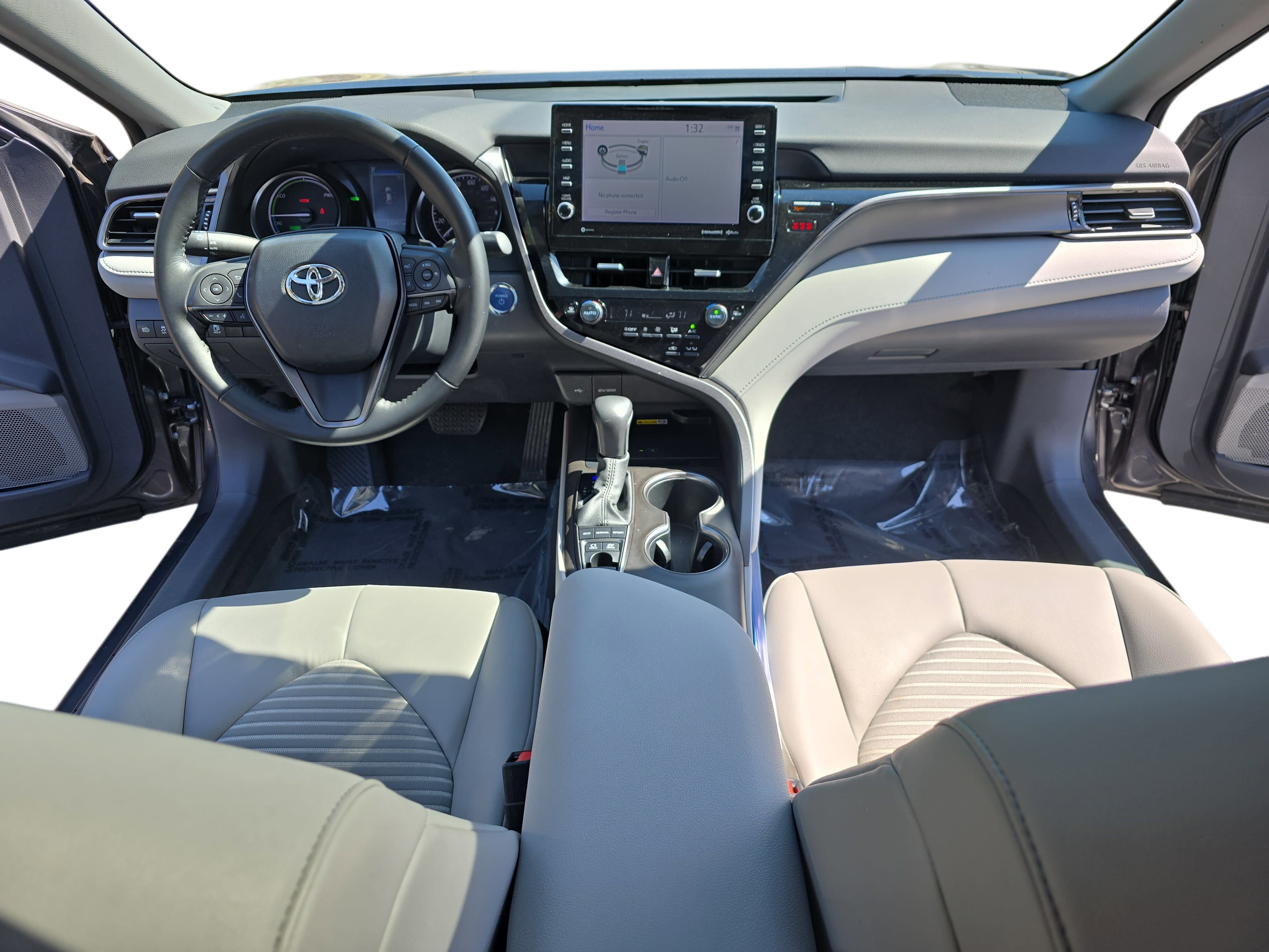 2023 Toyota Camry Hybrid SE