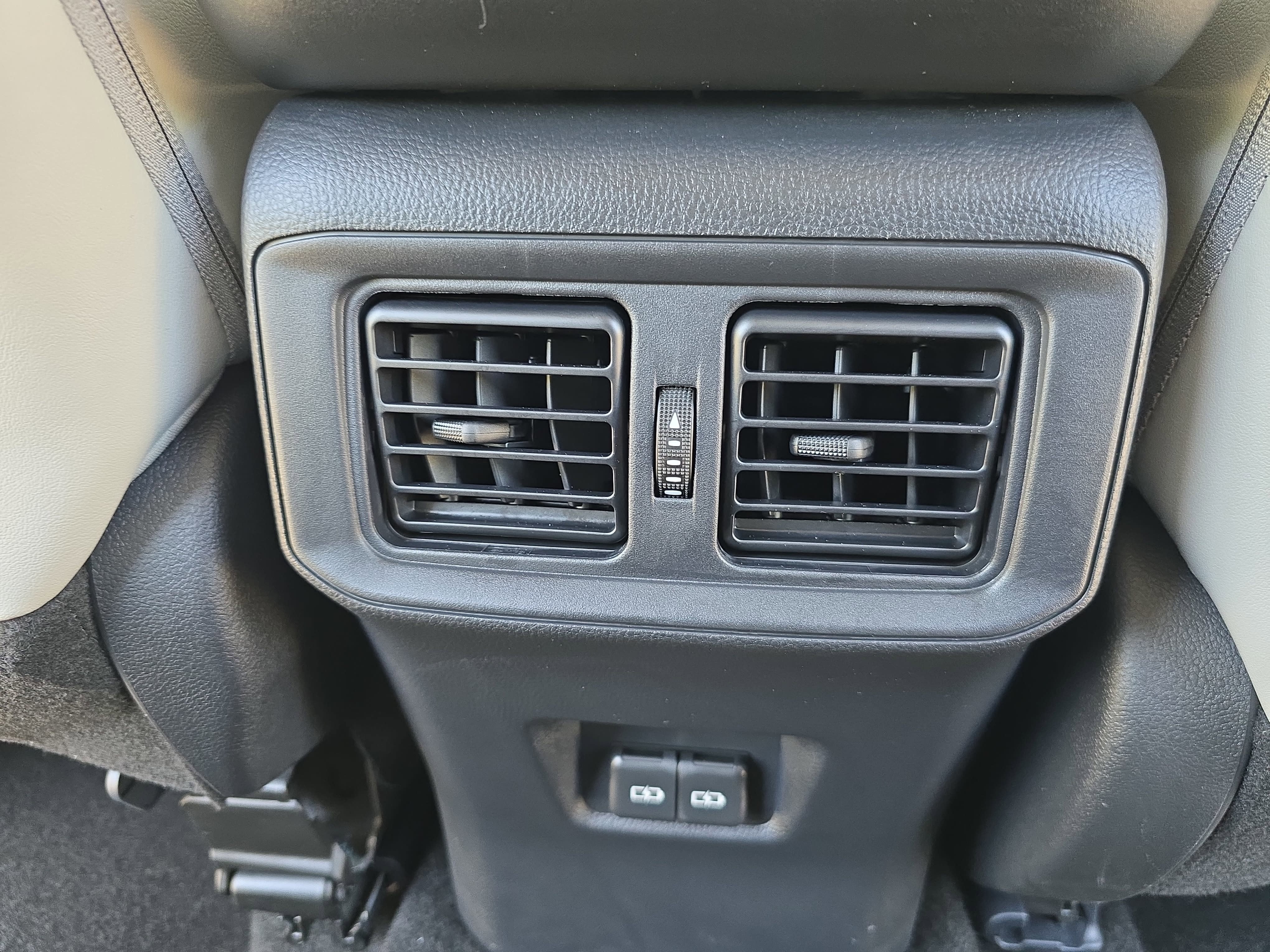 2024 Toyota RAV4 Hybrid Hybrid XLE Premium