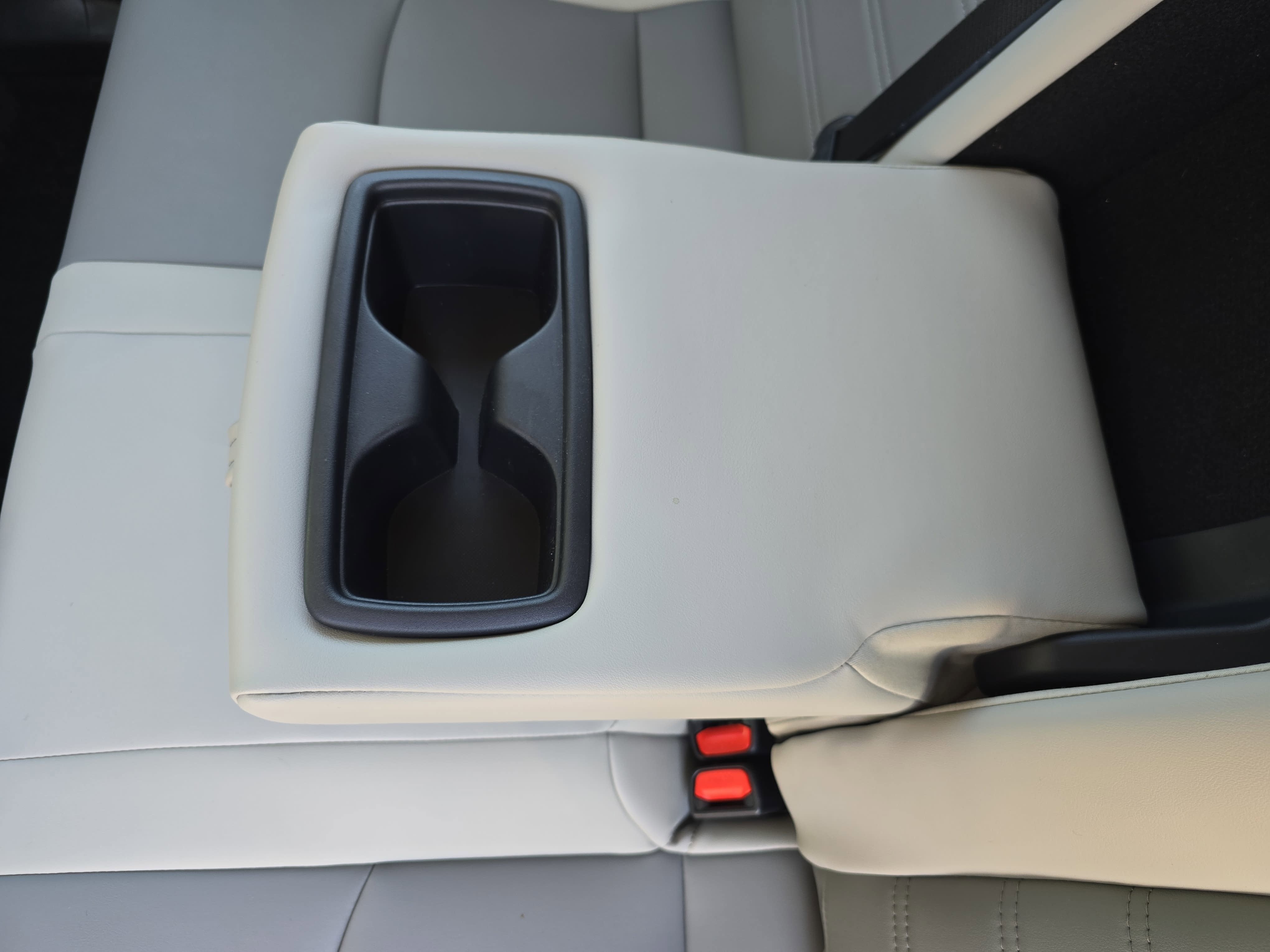 2024 Toyota RAV4 Hybrid Hybrid XLE Premium