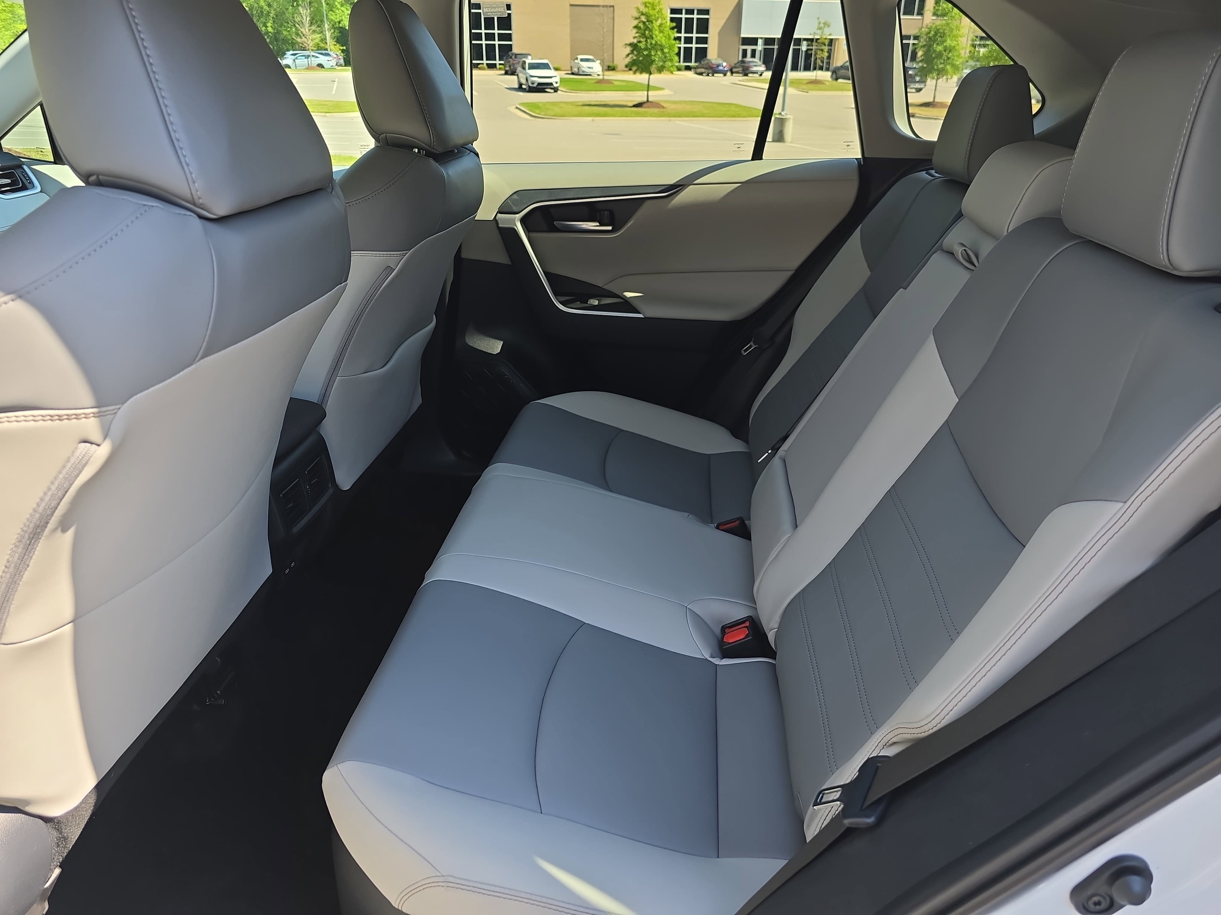 2024 Toyota RAV4 Hybrid Hybrid XLE Premium