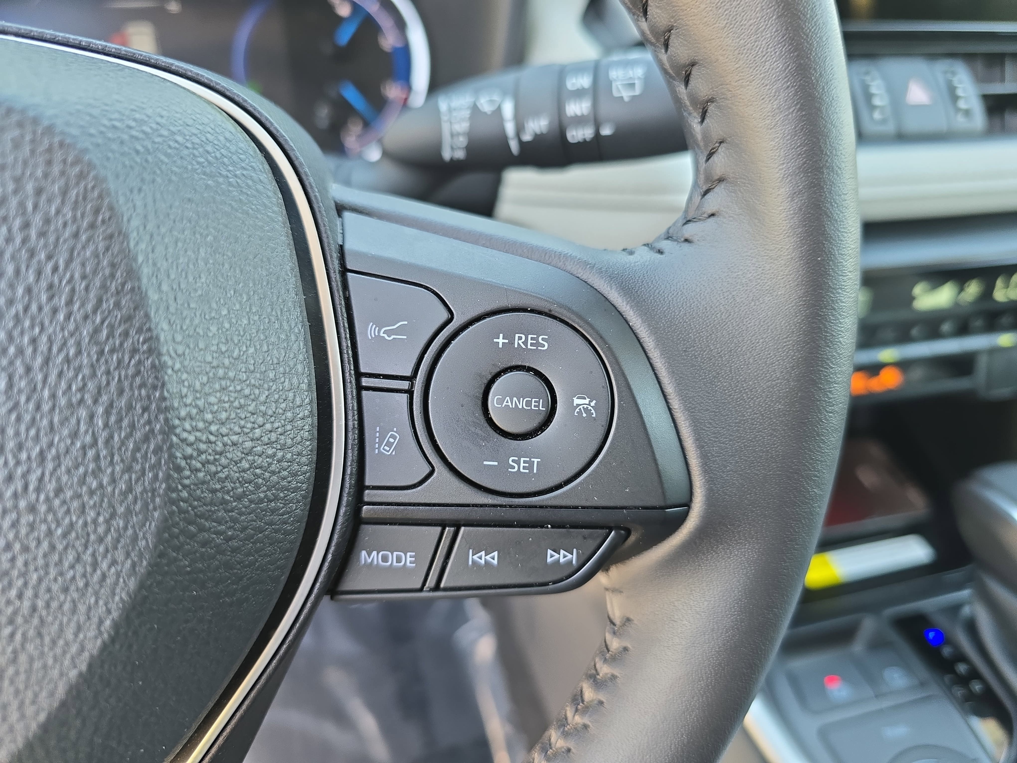 2024 Toyota RAV4 Hybrid Hybrid XLE Premium