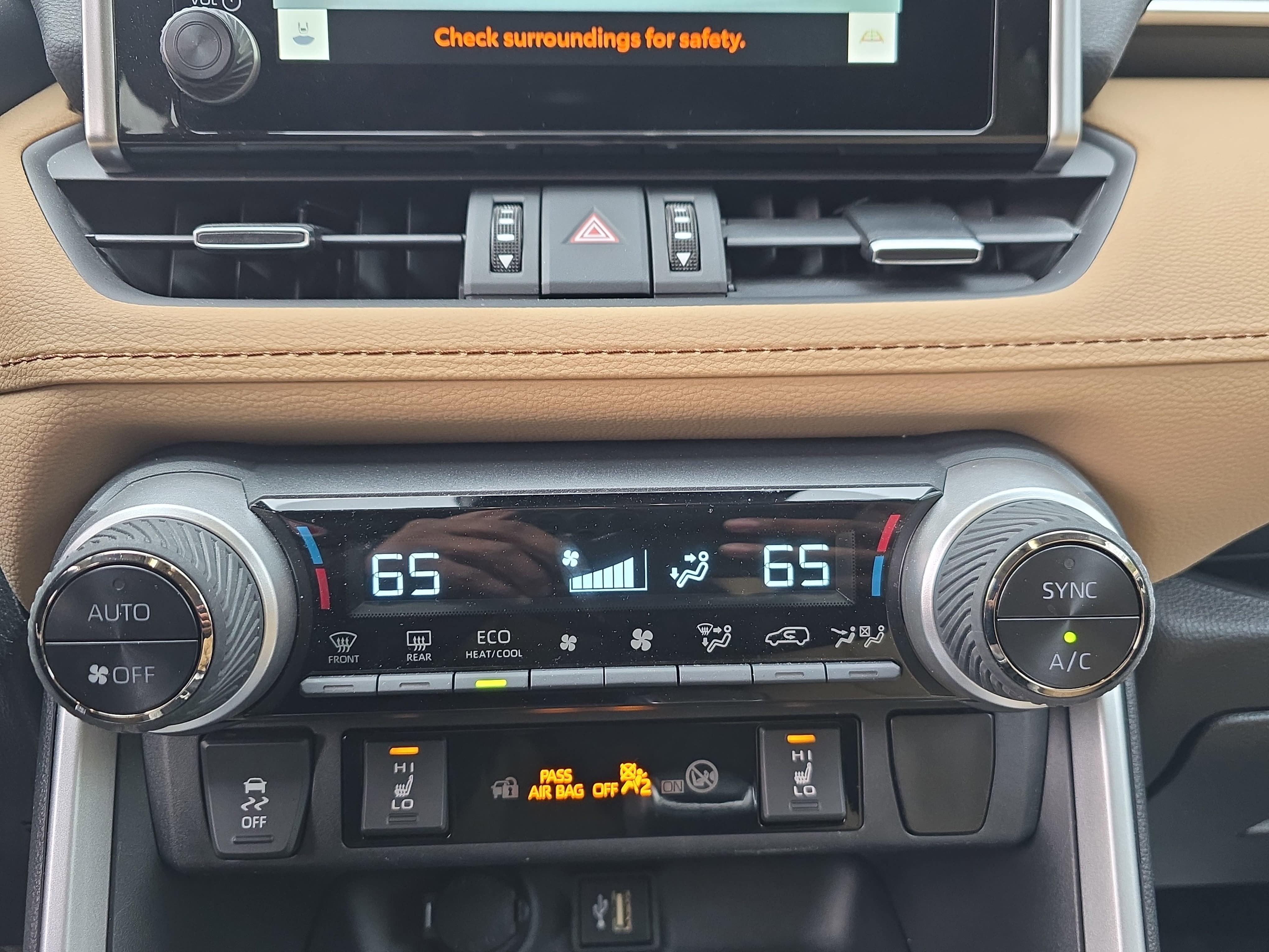 2024 Toyota RAV4 Hybrid Hybrid XLE Premium