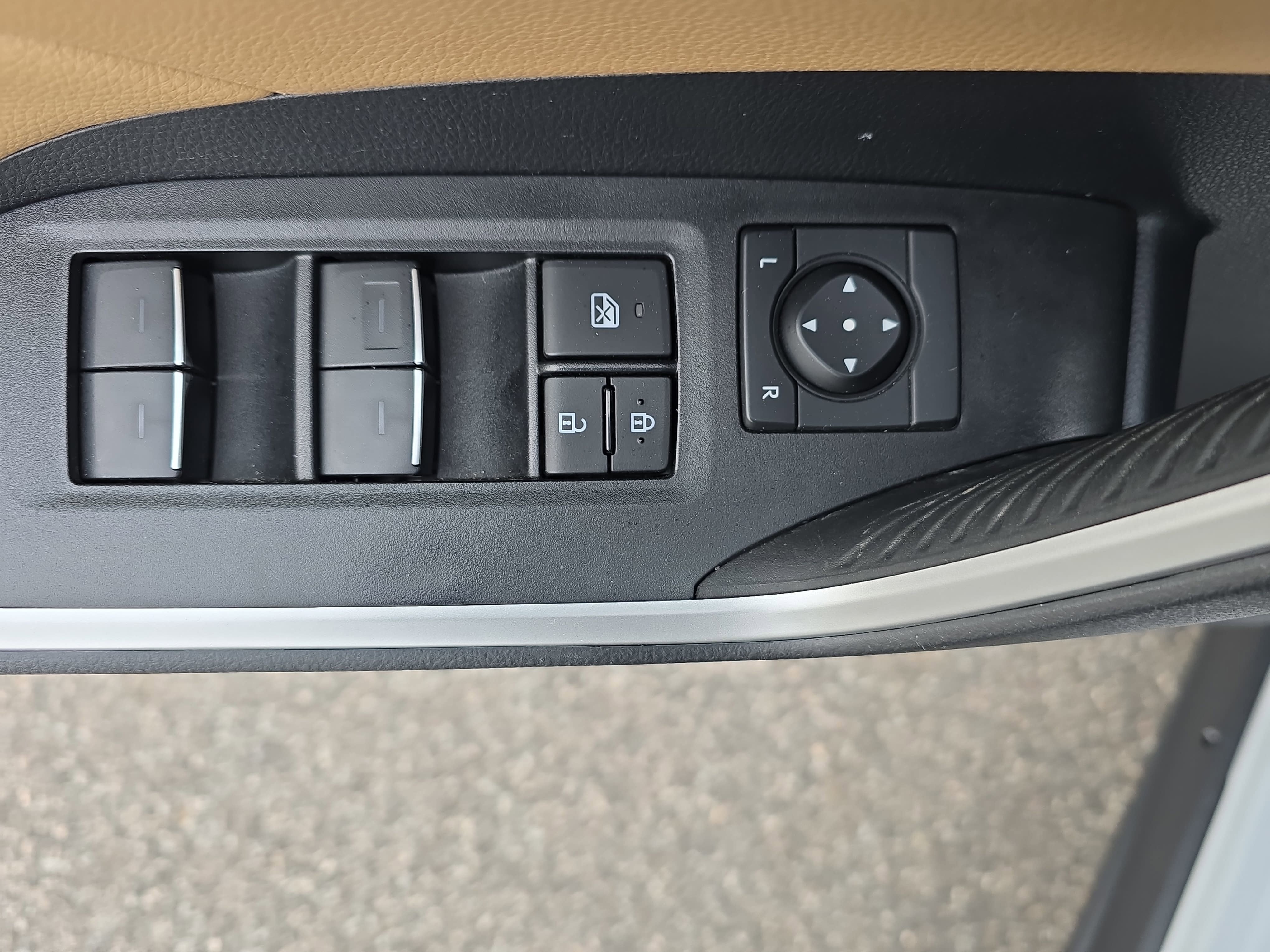 2024 Toyota RAV4 Hybrid Hybrid XLE Premium