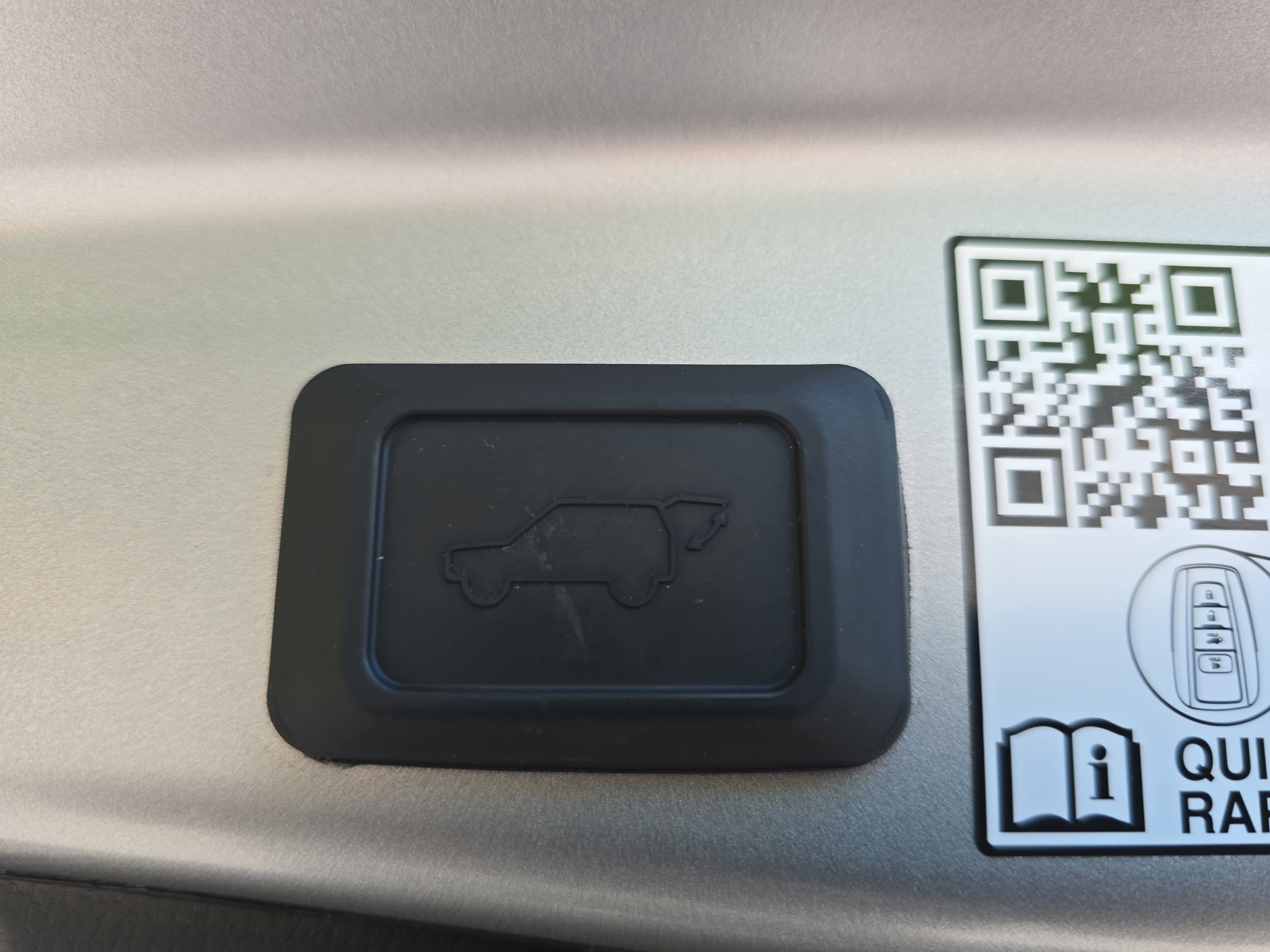 2023 Toyota RAV4 Hybrid Hybrid XSE