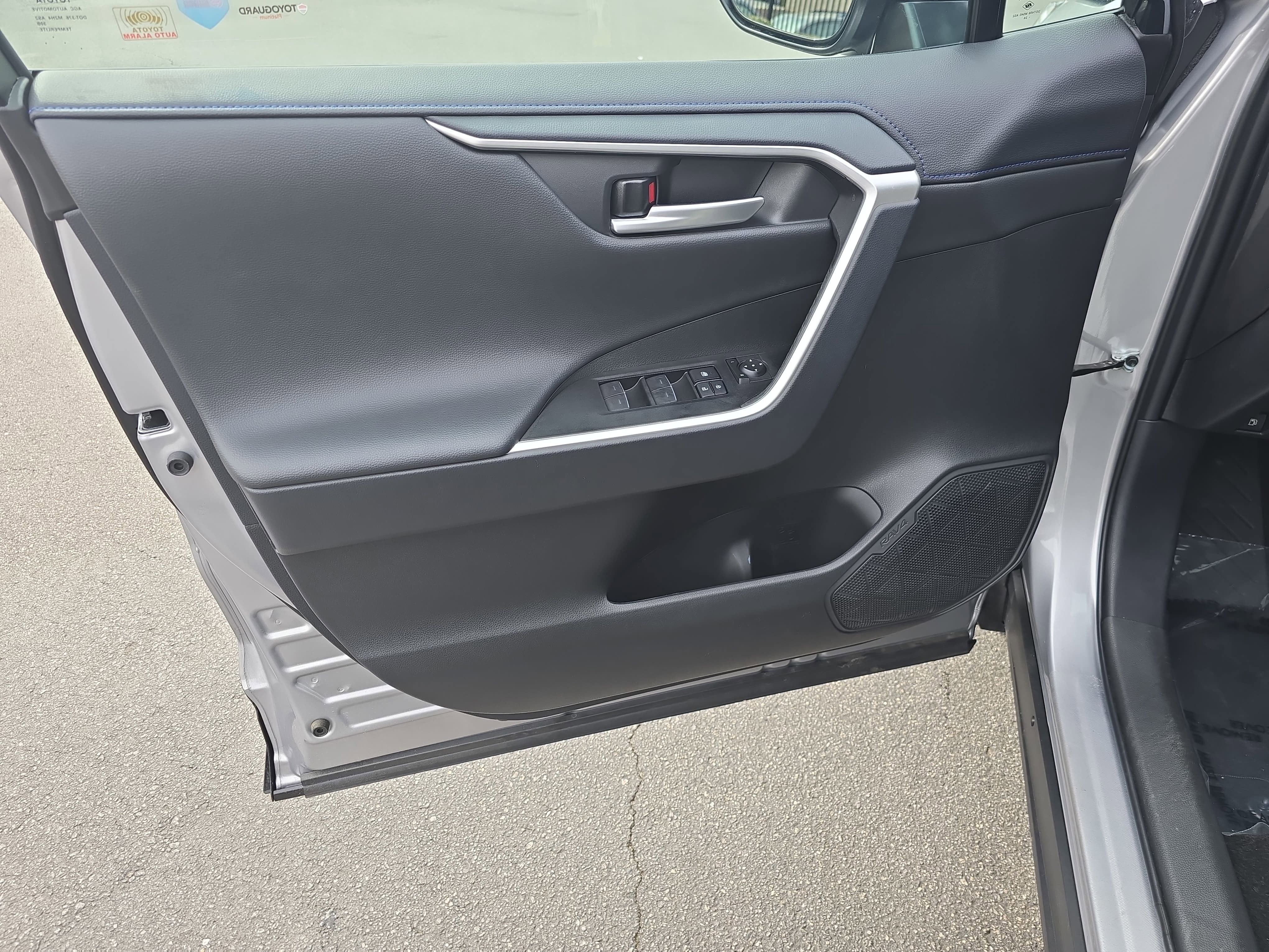 2024 Toyota RAV4 Hybrid Hybrid XSE