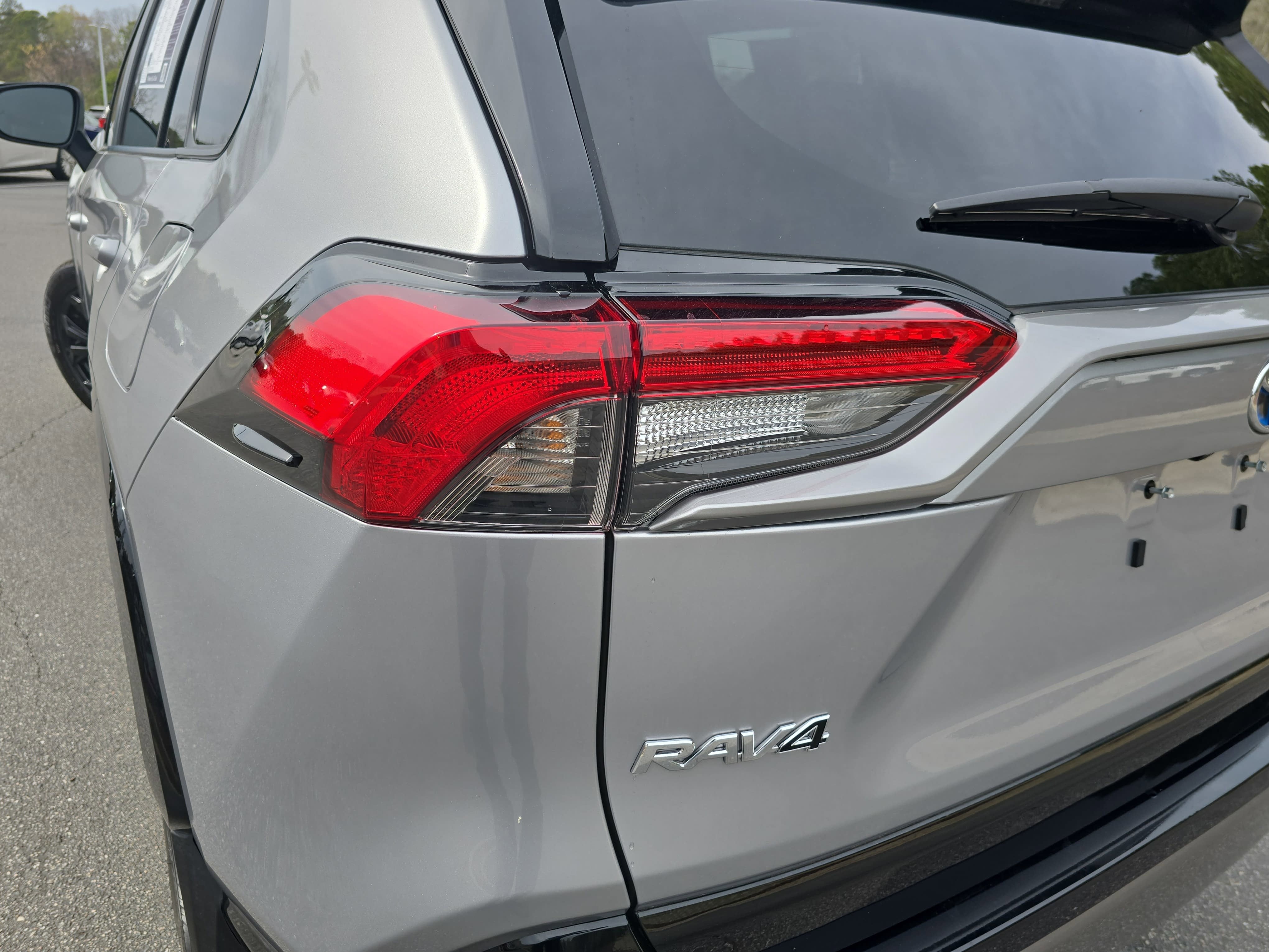 2024 Toyota RAV4 Hybrid Hybrid XSE