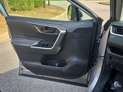 2023 Toyota RAV4 Hybrid Hybrid LE