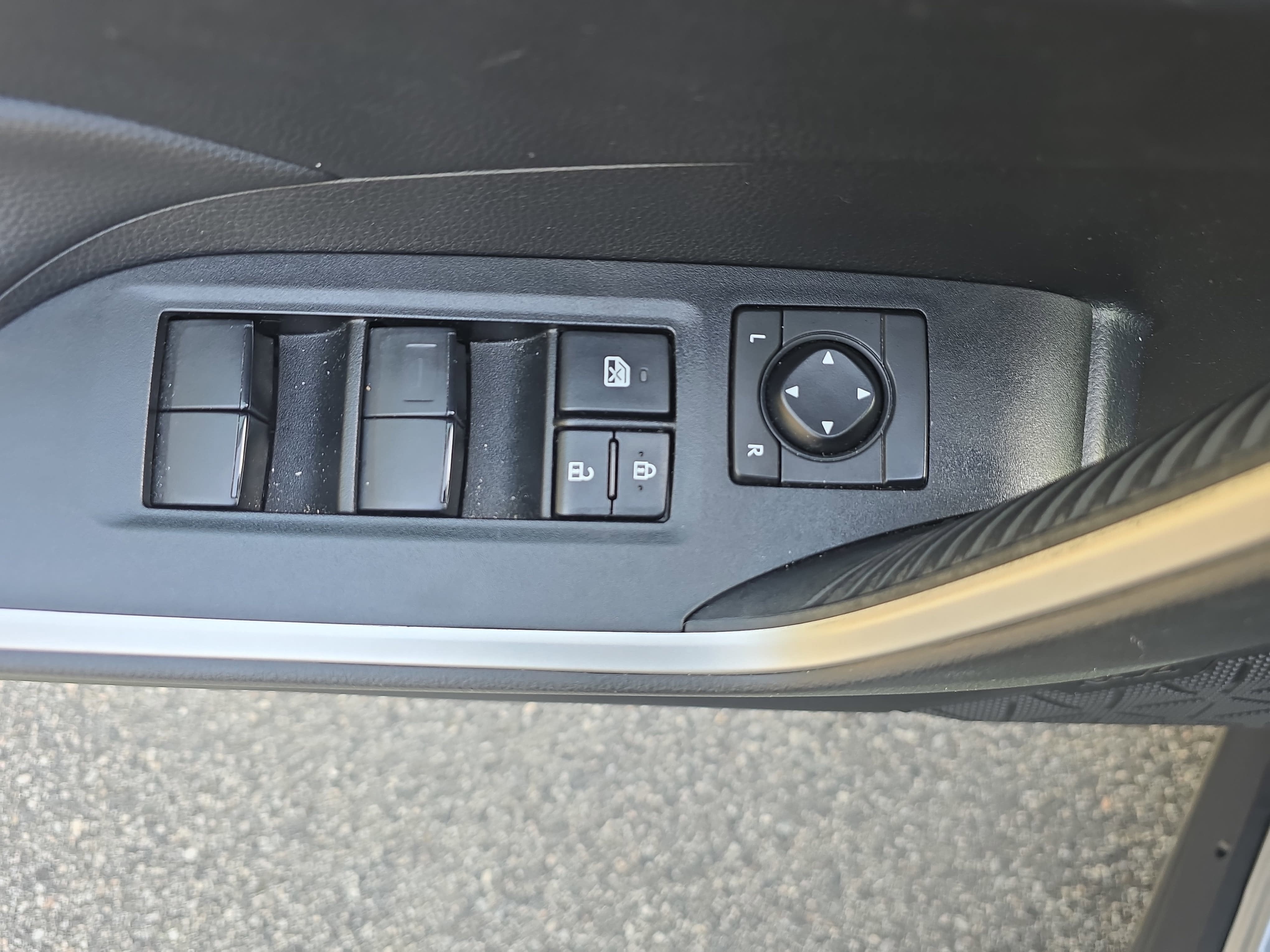 2023 Toyota RAV4 Hybrid Hybrid LE