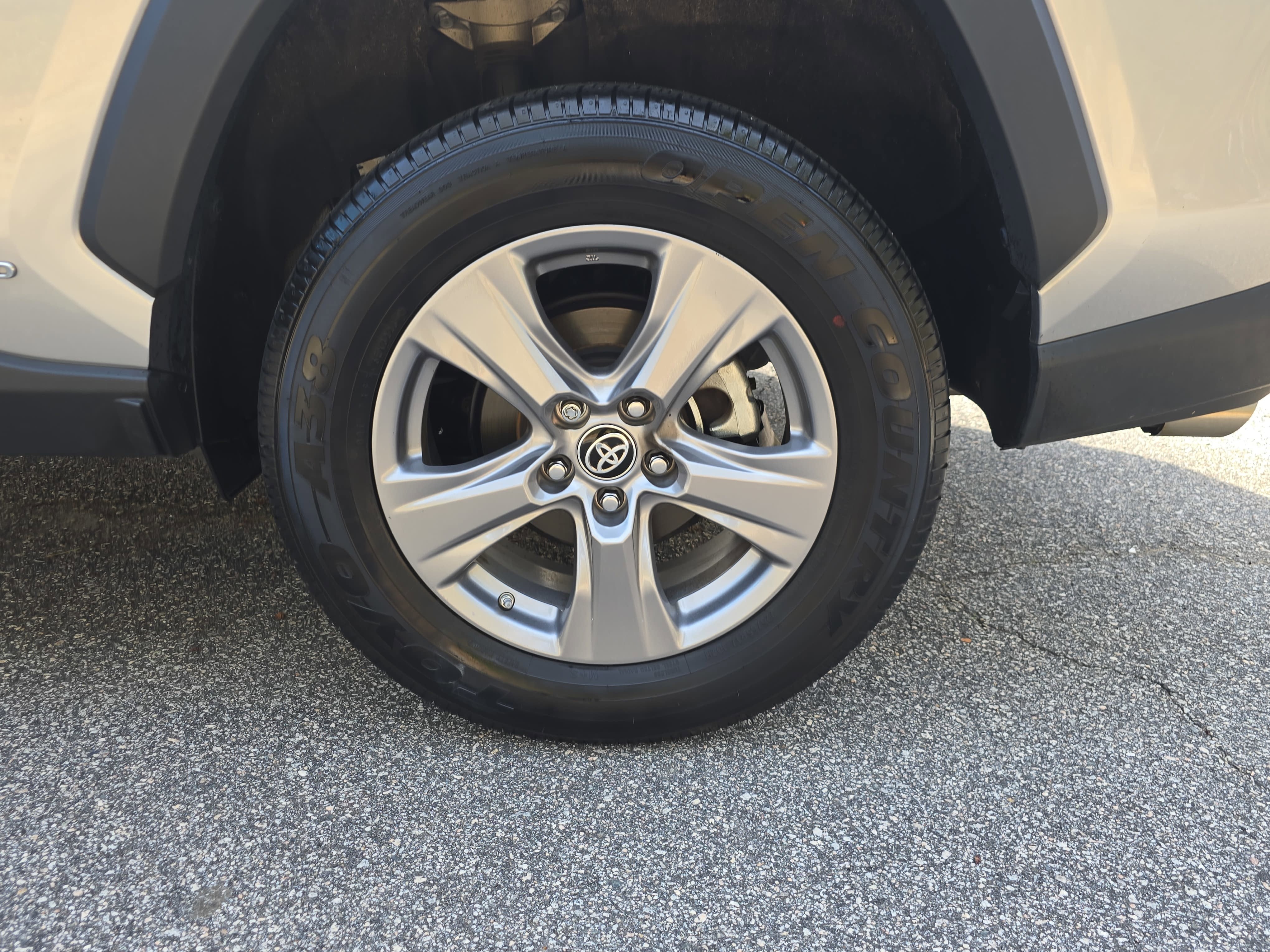 2023 Toyota RAV4 Hybrid Hybrid LE