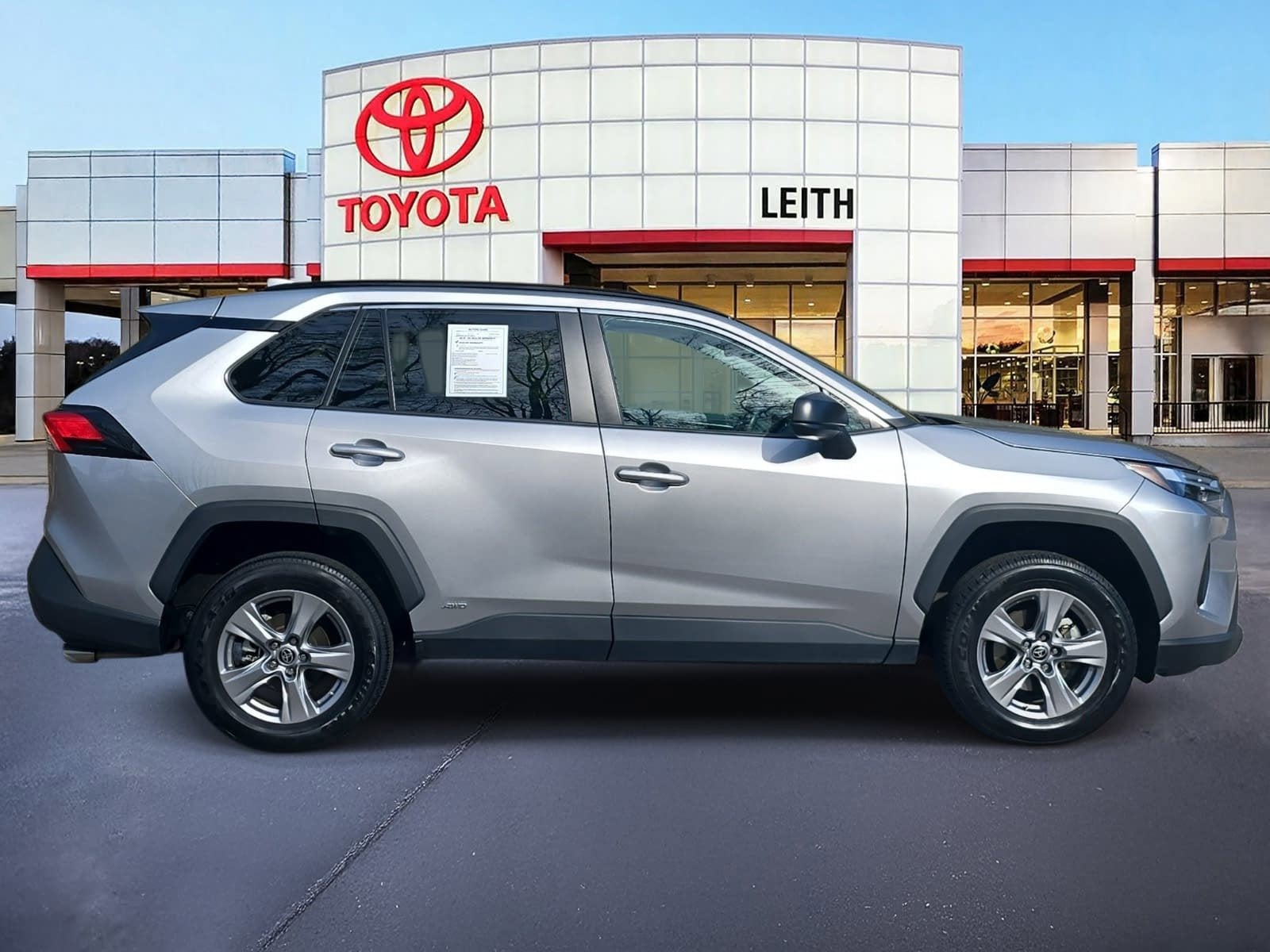 2023 Toyota RAV4 Hybrid Hybrid LE