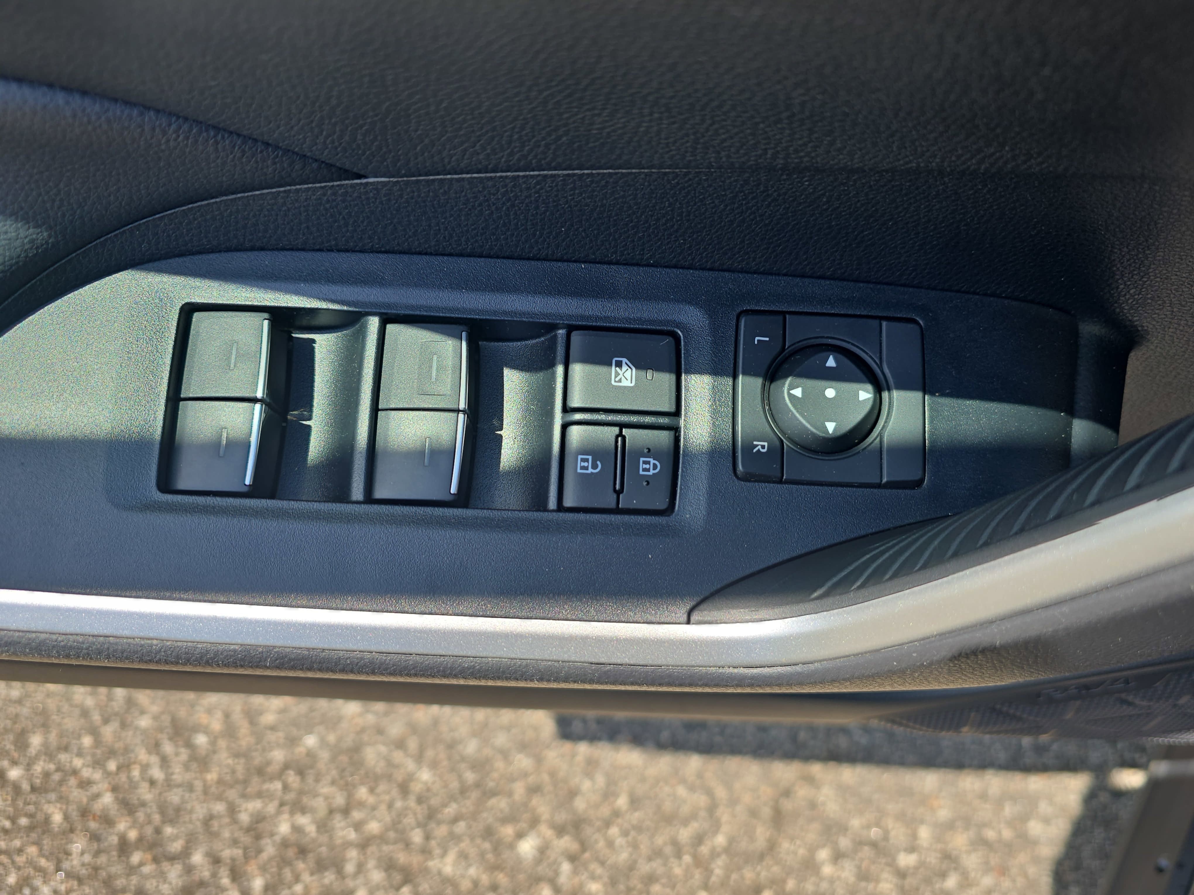 2022 Toyota RAV4 Hybrid Hybrid SE