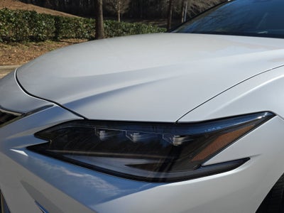 2024 Lexus ES ES 300h Ultra Luxury
