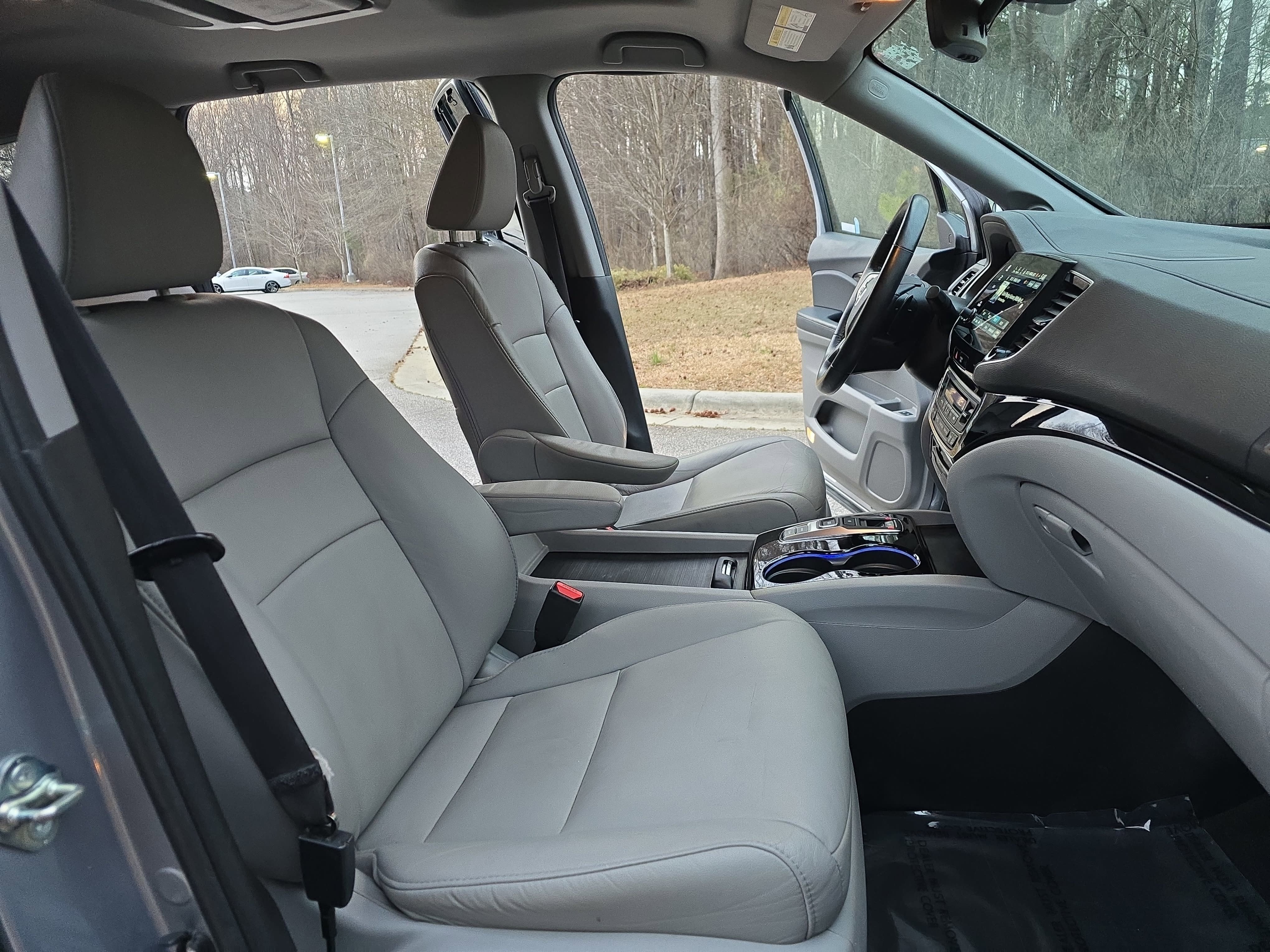 2021 Honda Pilot Touring 7-Passenger