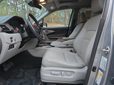 2021 Honda Pilot Touring 7-Passenger