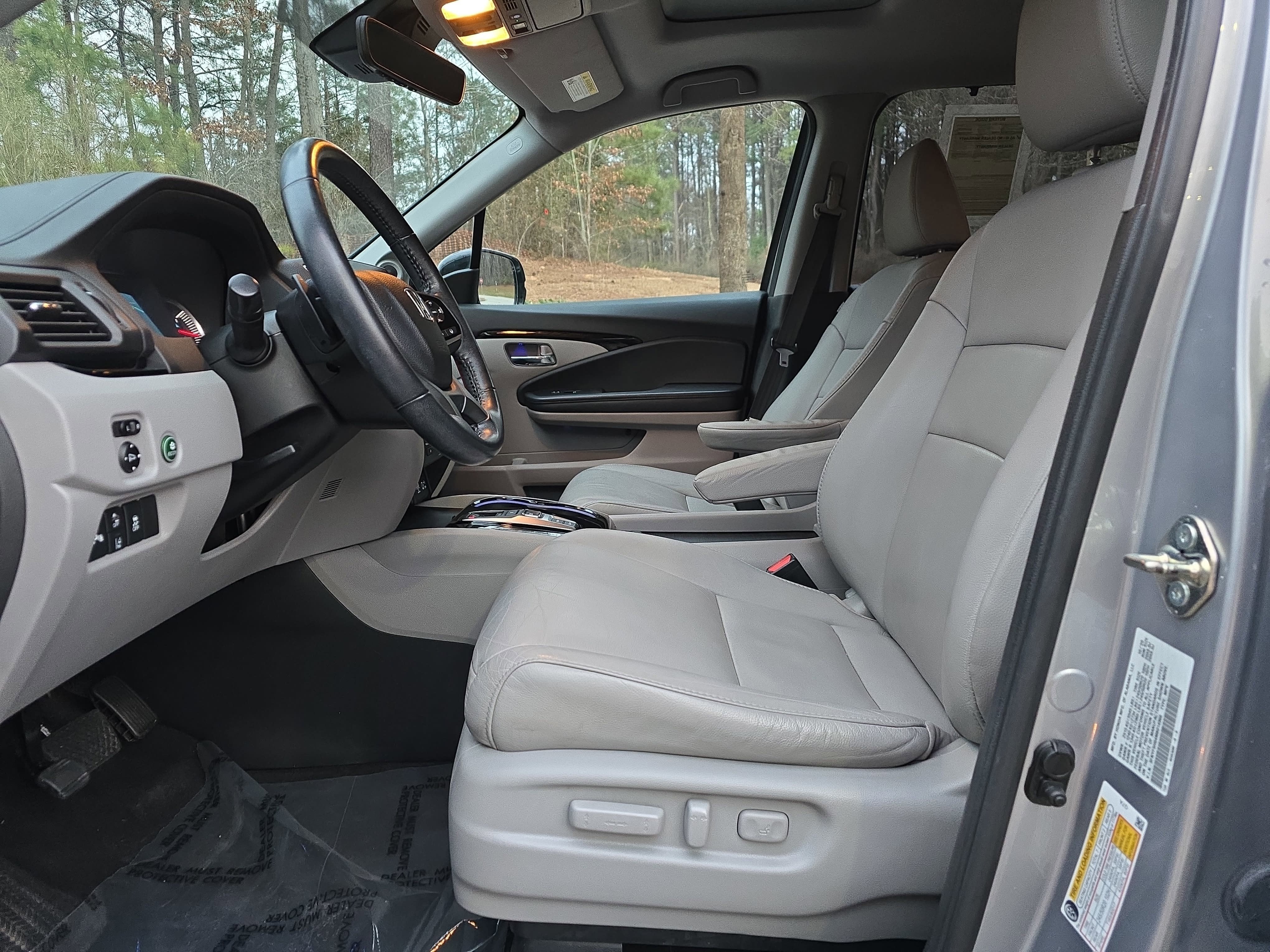 2021 Honda Pilot Touring 7-Passenger