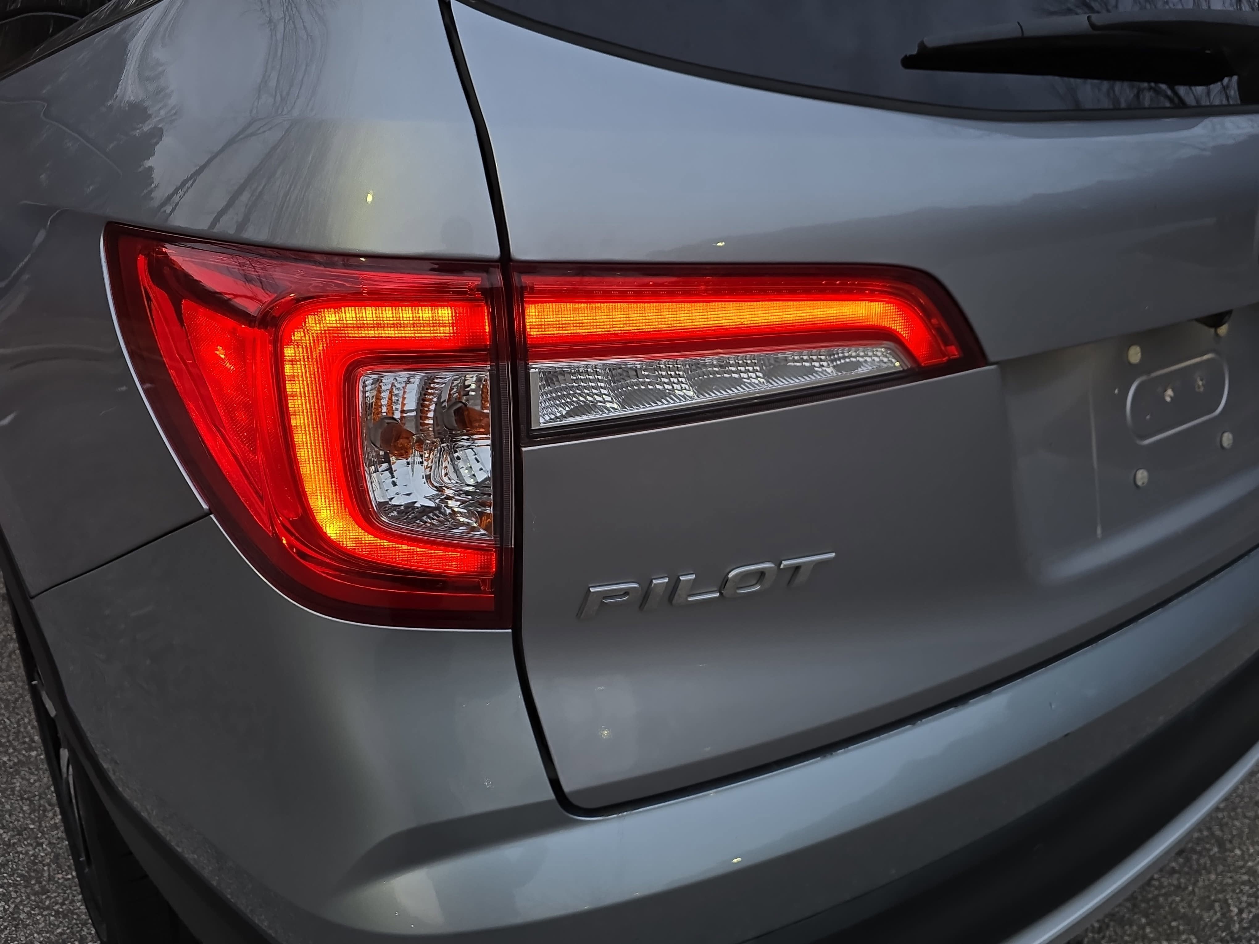 2021 Honda Pilot Touring 7-Passenger