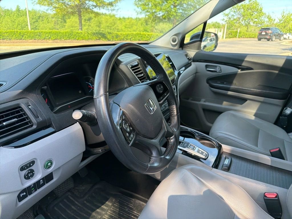 2019 Honda Pilot Touring 8-Passenger