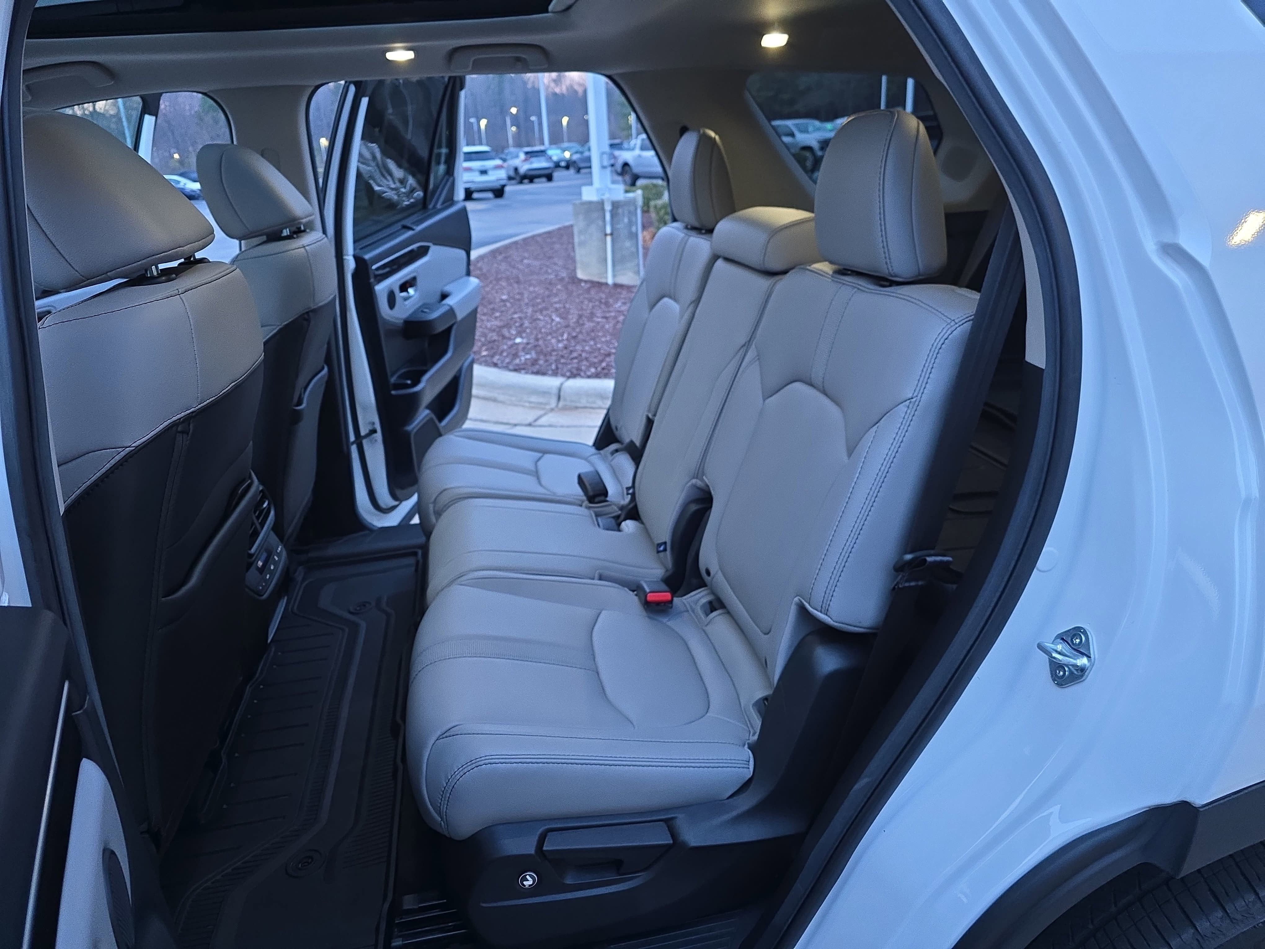 2025 Honda Pilot Touring