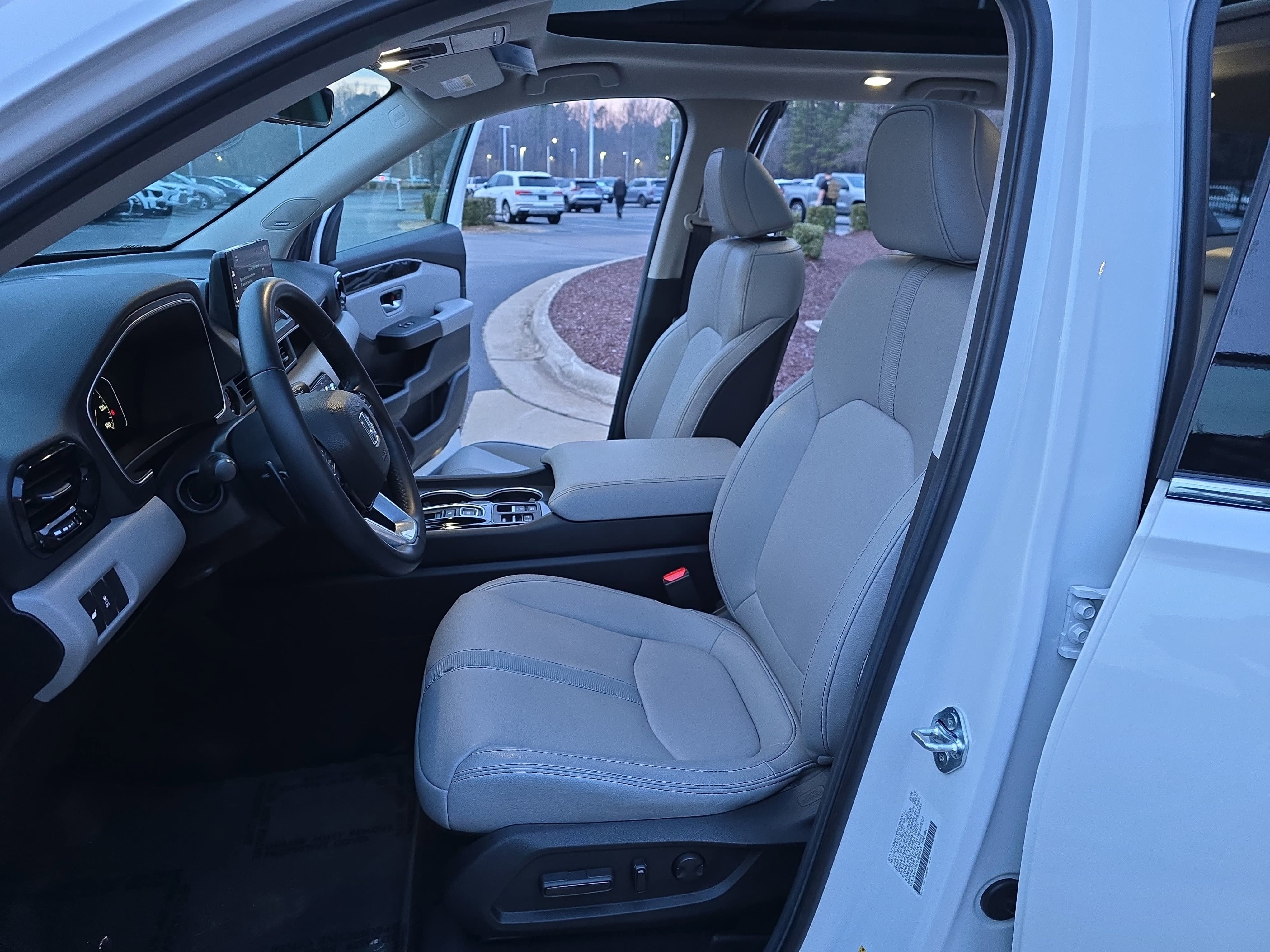 2025 Honda Pilot Touring