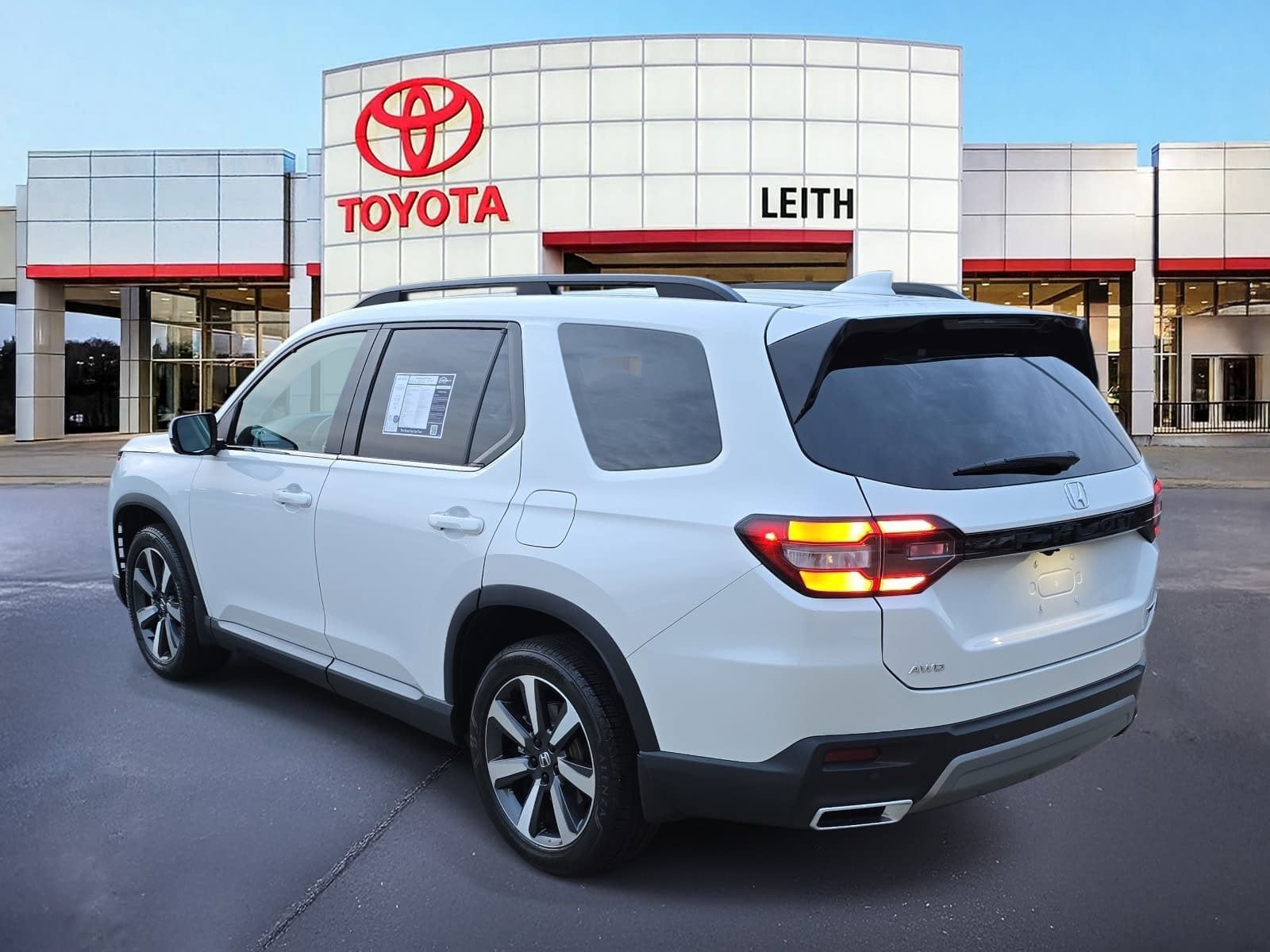 2025 Honda Pilot Touring