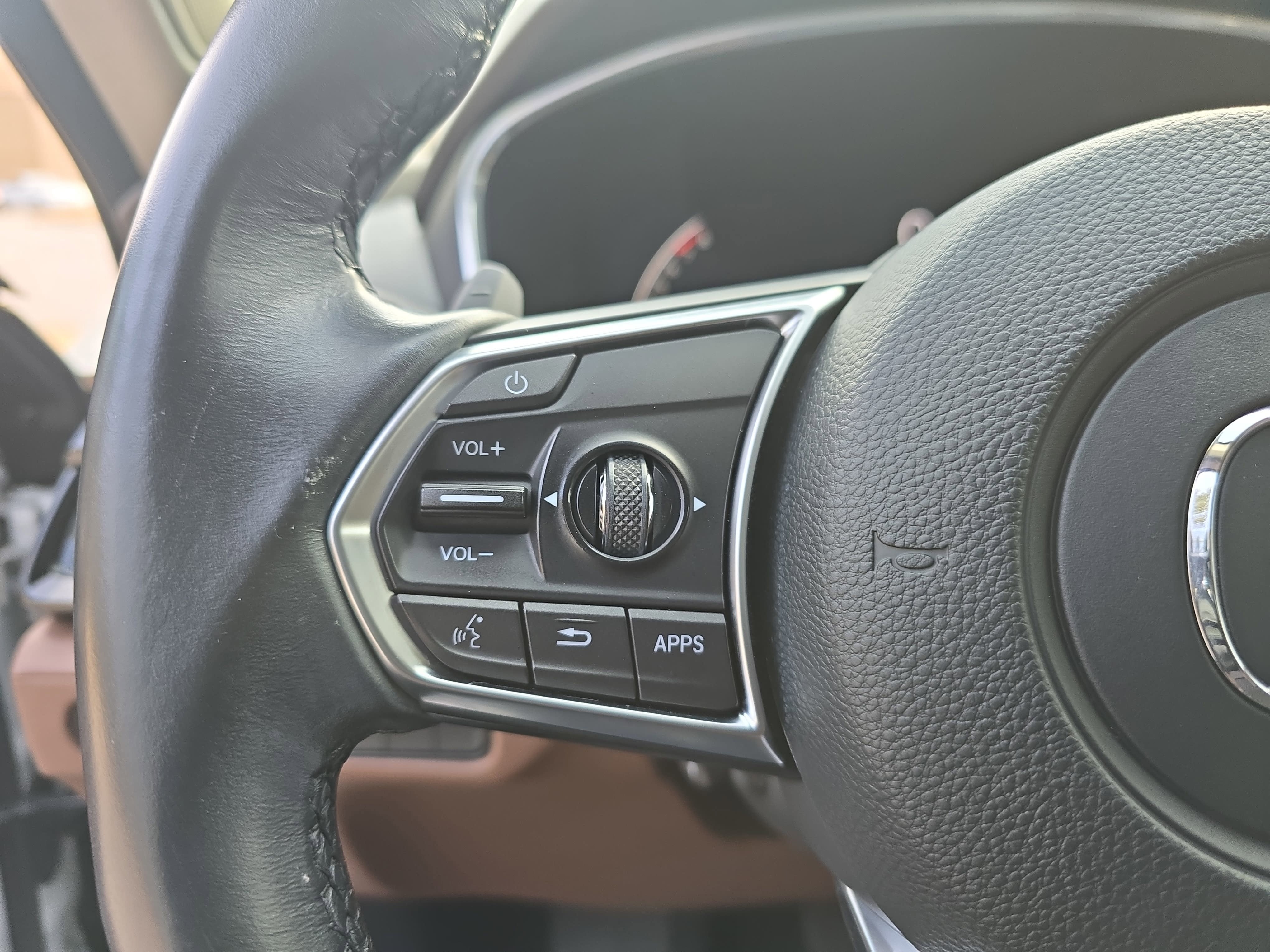 2022 Acura MDX w/Technology Package