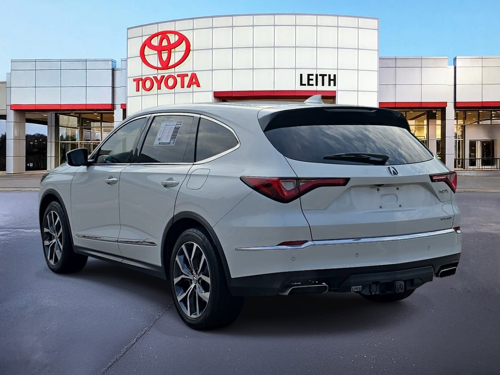 2022 Acura MDX w/Technology Package