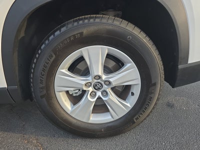 2025 Toyota Grand Highlander LE