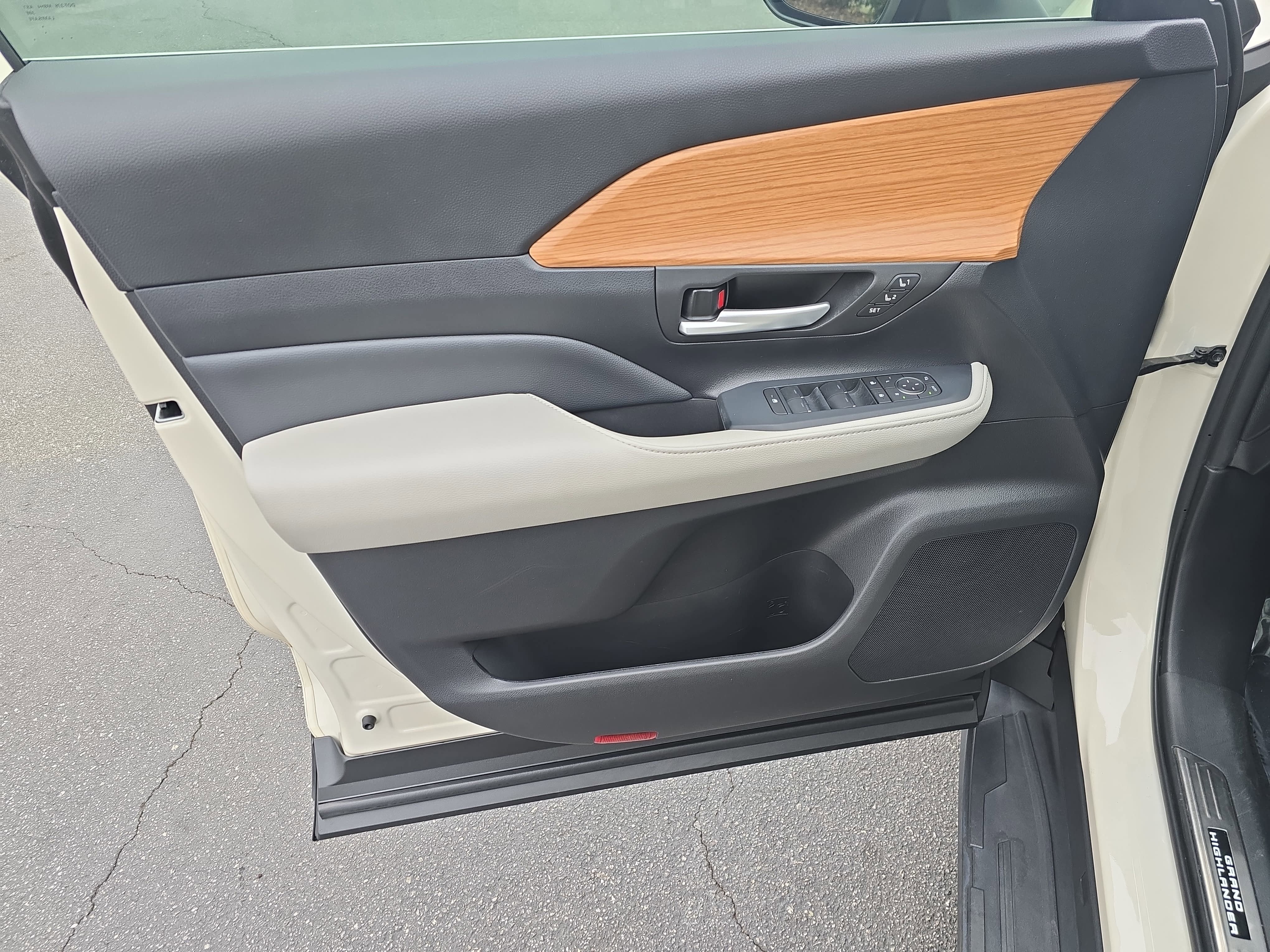 2024 Toyota Grand Highlander Platinum