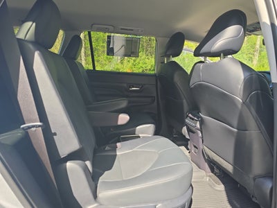 2025 Toyota Grand Highlander Hybrid Hybrid XLE