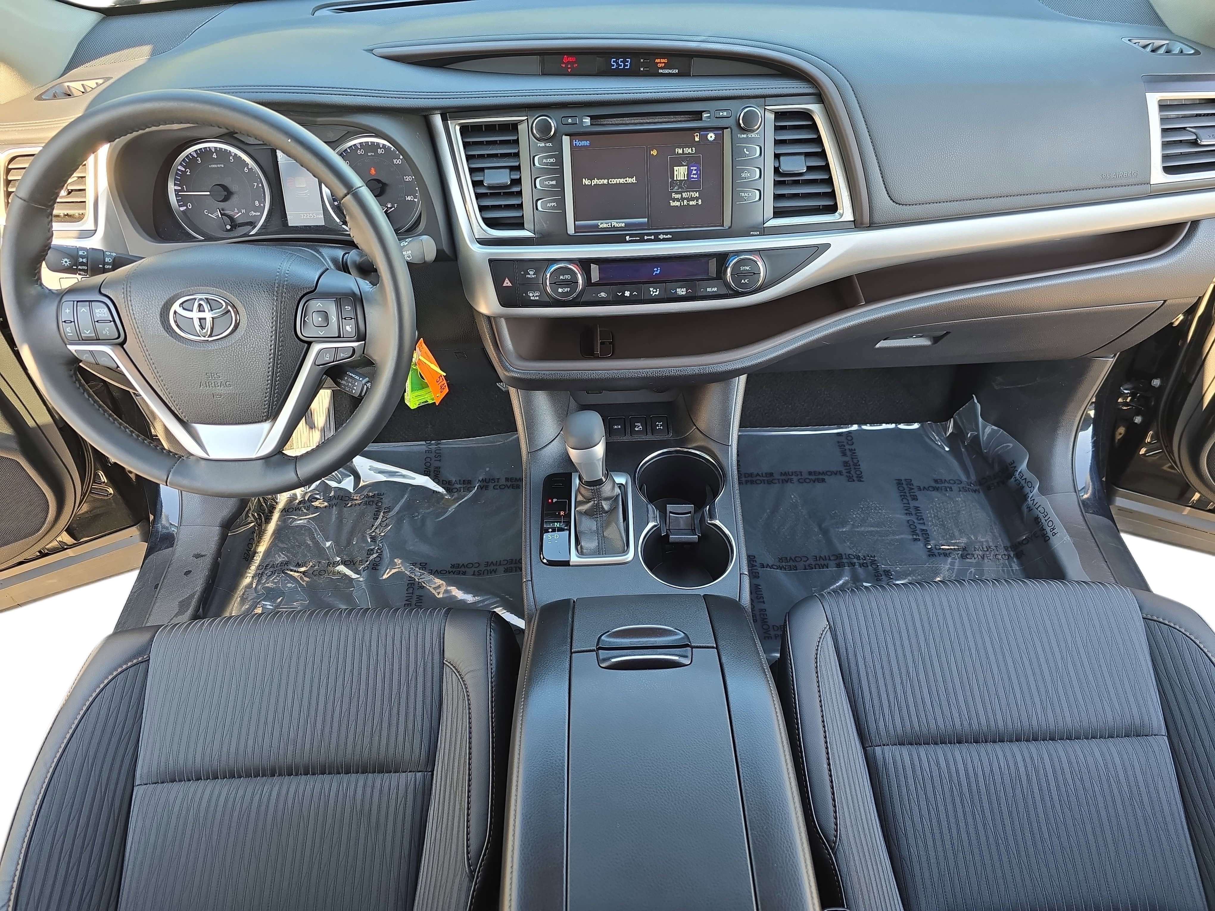 2017 Toyota Highlander LE
