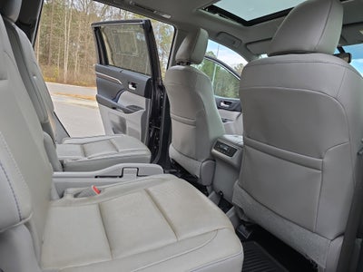 2016 Toyota Highlander Limited