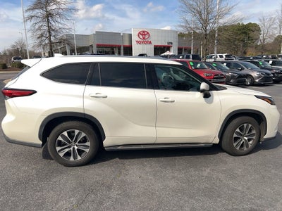 2020 Toyota Highlander XLE