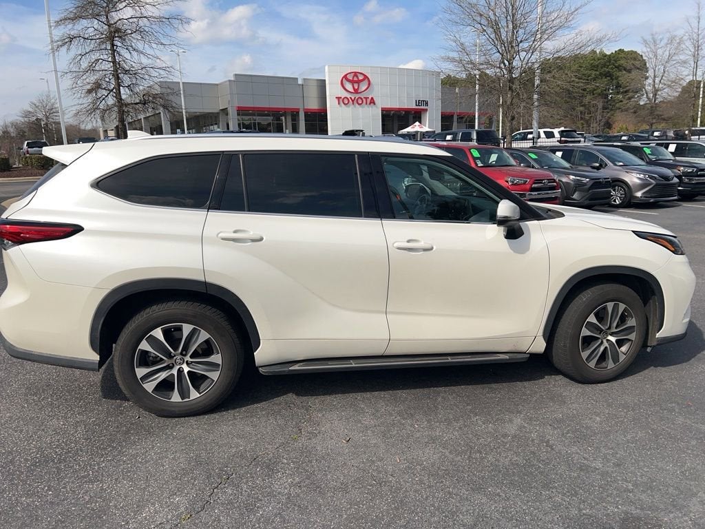 2020 Toyota Highlander XLE