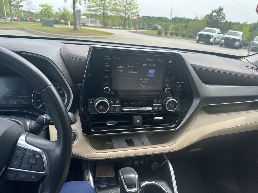 2021 Toyota Highlander XLE