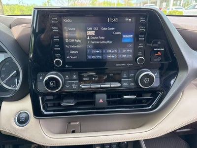 2021 Toyota Highlander XLE