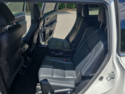 2017 Toyota Highlander SE