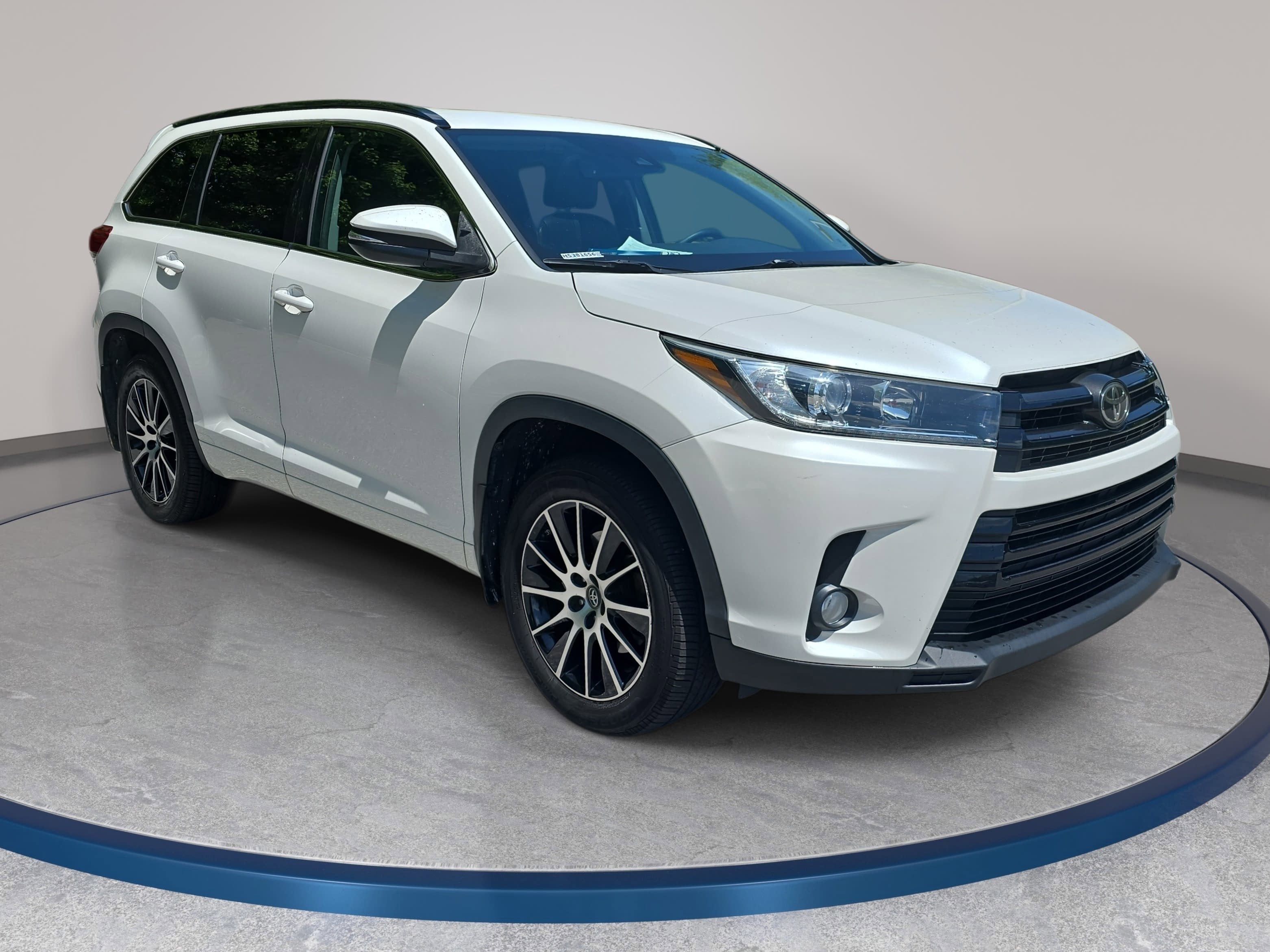 2017 Toyota Highlander SE