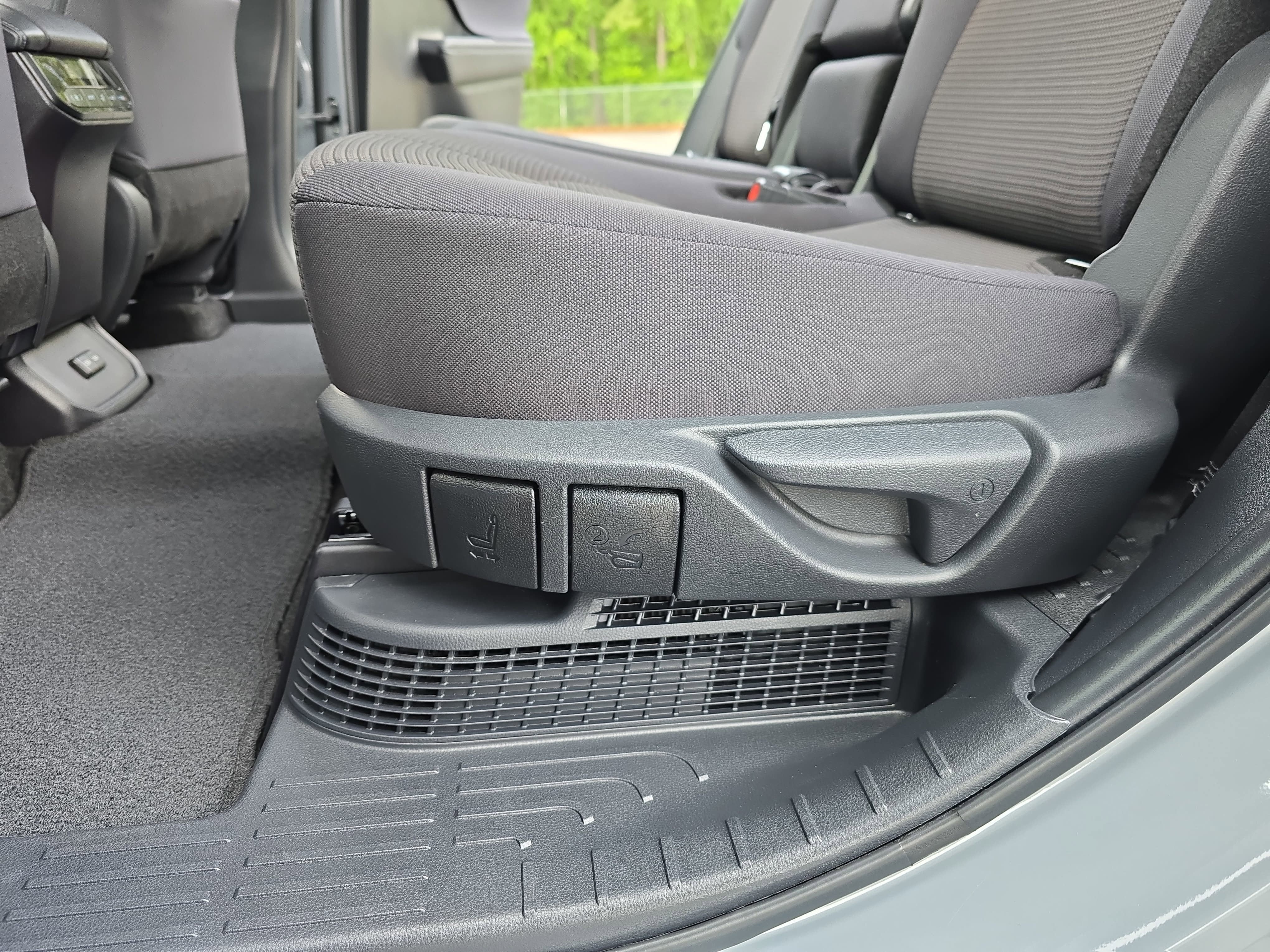 2024 Toyota Highlander Hybrid Hybrid XLE